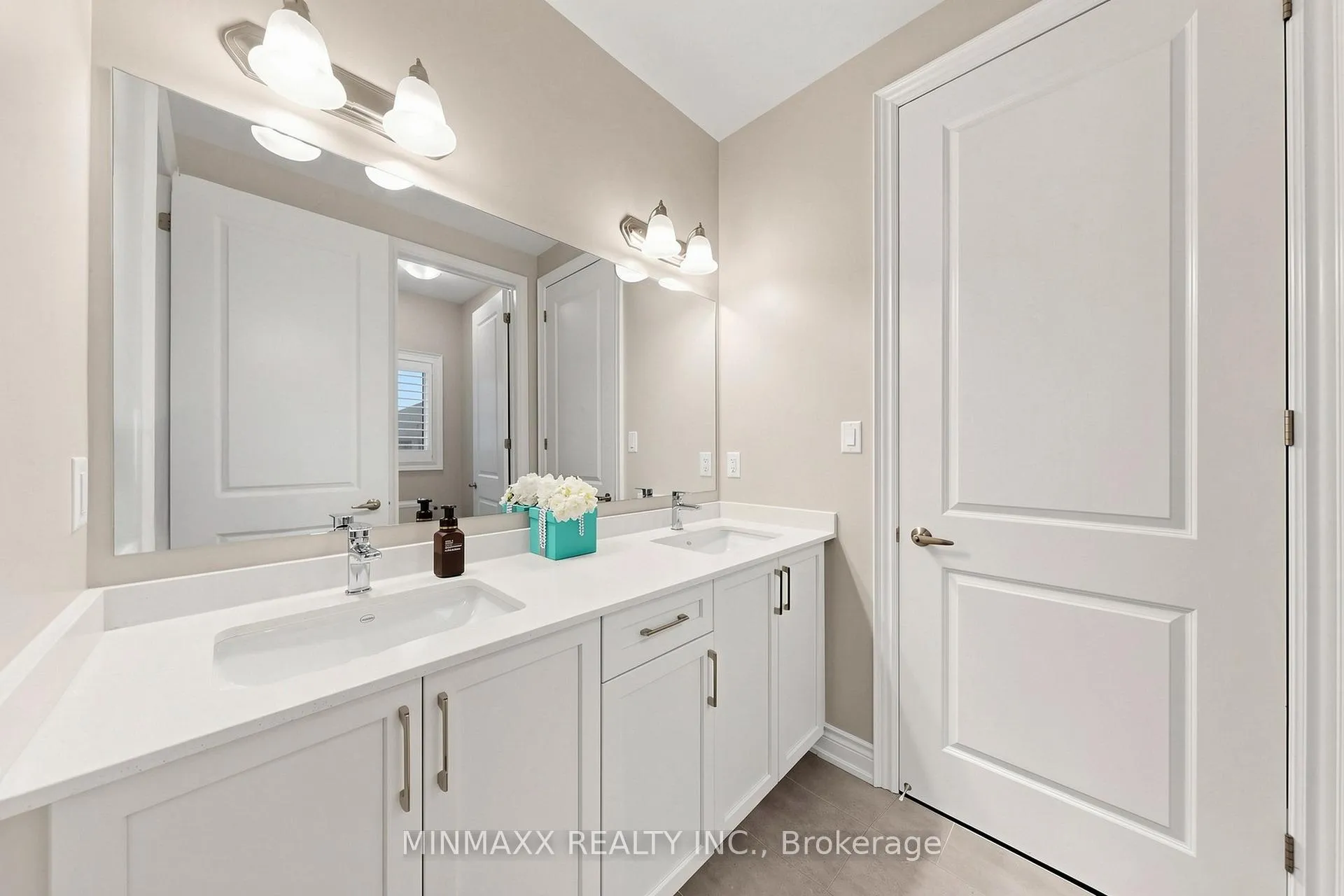 Photo 36 of 406 Ramsey Place, Milton, Ford — HOMEH