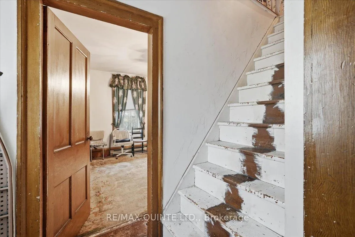 Photo 17 of 115 Gibson Road, Prince Edward County, Ameliasburg Ward — HOMEH