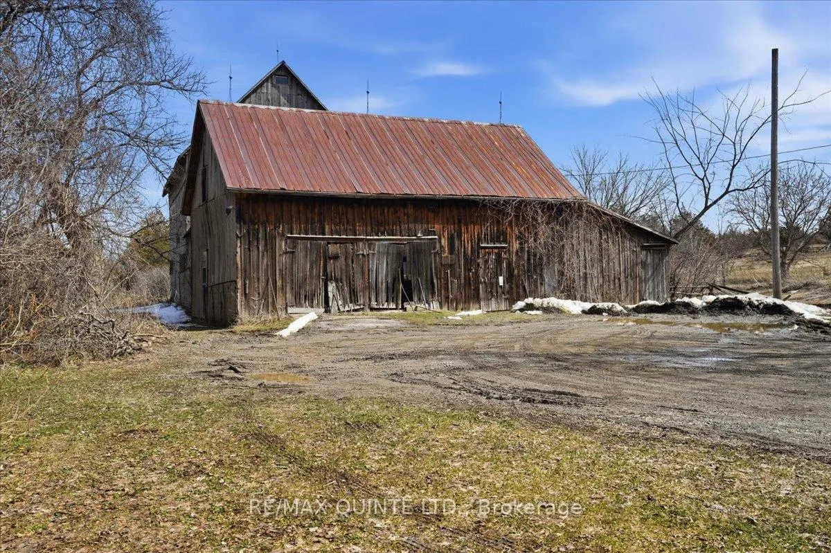Photo 42 of 115 Gibson Road, Prince Edward County, Ameliasburg Ward — HOMEH