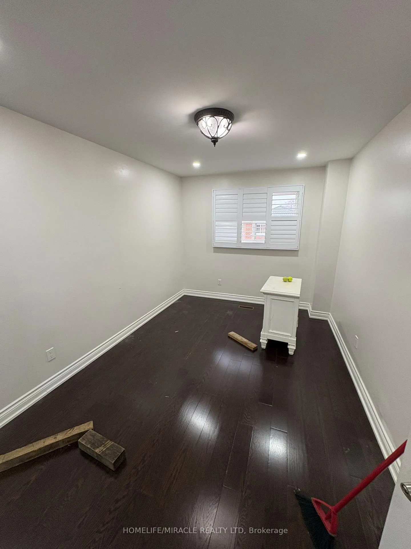 Photo 8 of 25 Barolo Road, Etobicoke, West Humber-Clairville — HOMEH