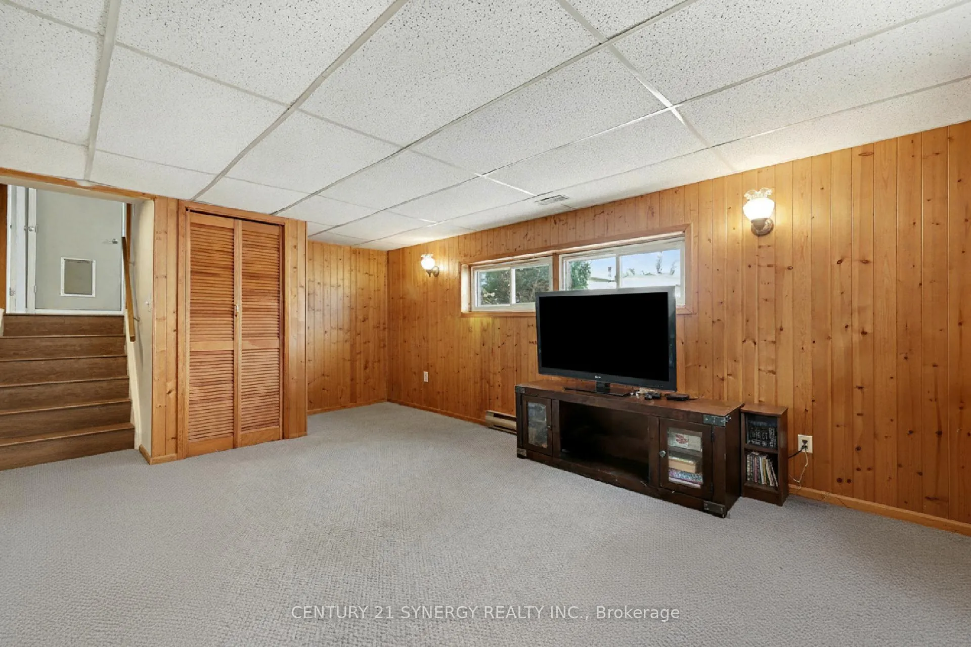 Photo 23 of 1350 Linden Crescent, Brockville — HOMEH