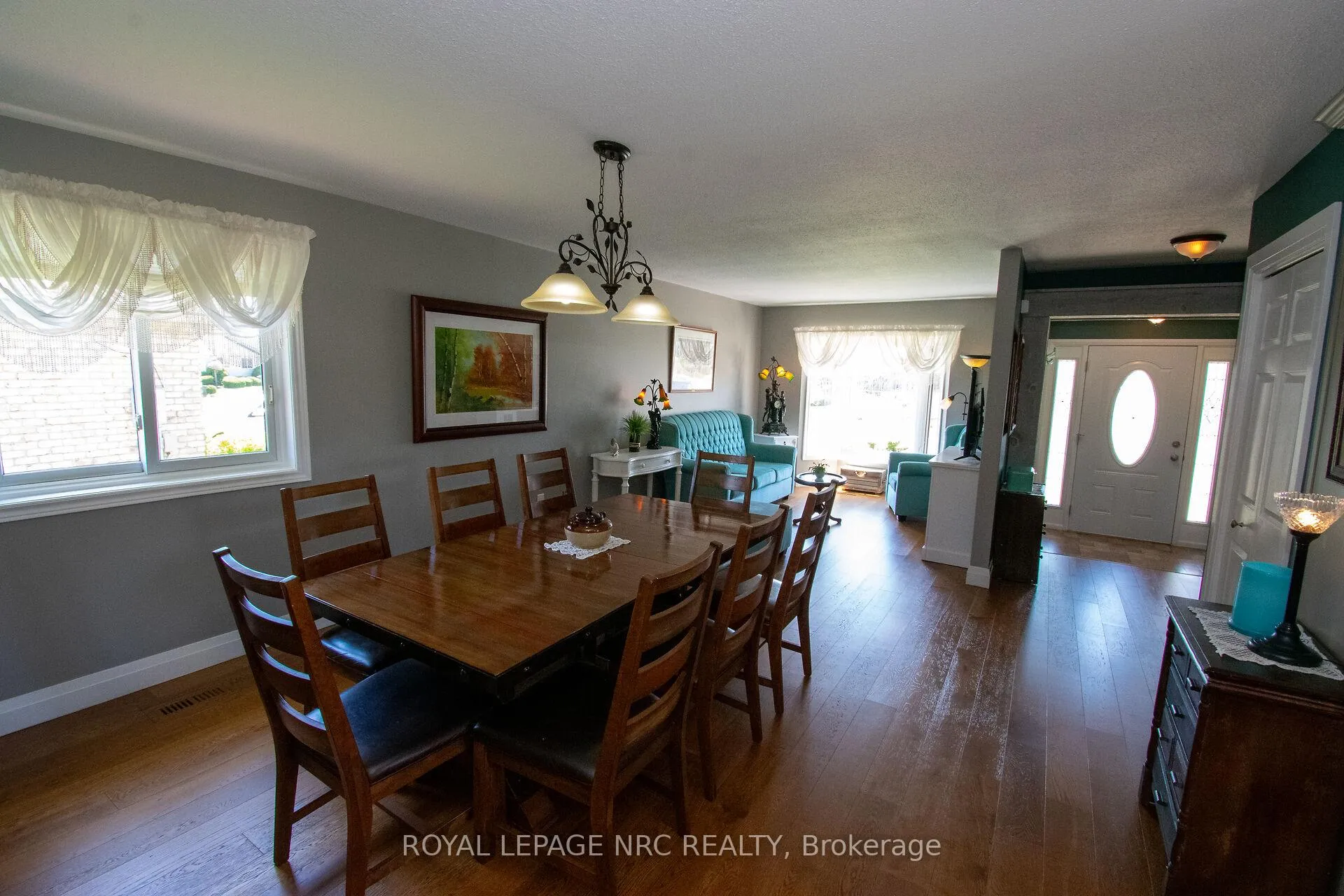 Photo 6 of 7296 Alex Avenue, Niagara Falls, Oldfield — HOMEH