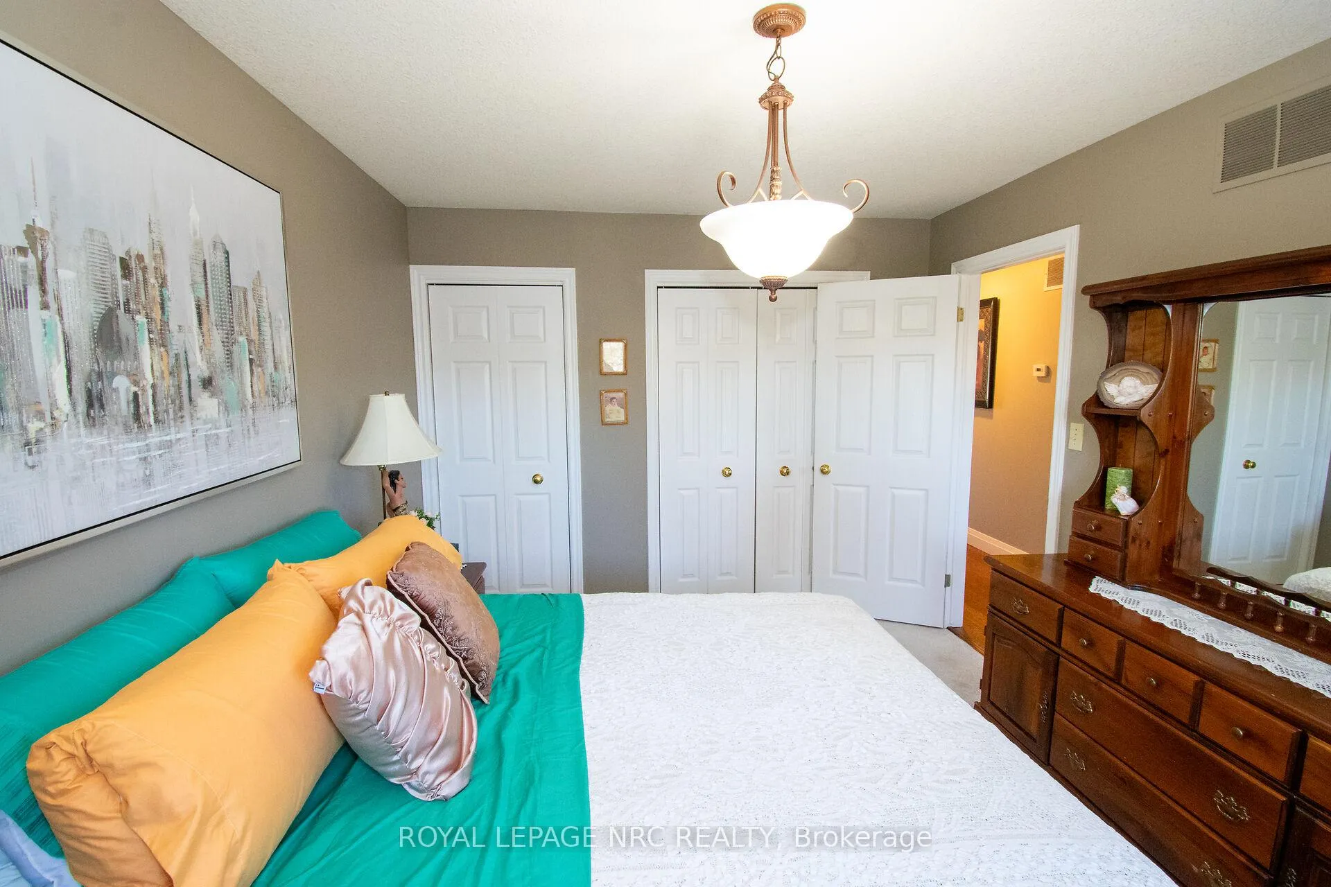 Photo 16 of 7296 Alex Avenue, Niagara Falls, Oldfield — HOMEH