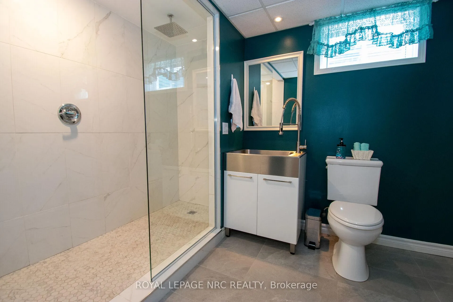 Photo 28 of 7296 Alex Avenue, Niagara Falls, Oldfield — HOMEH