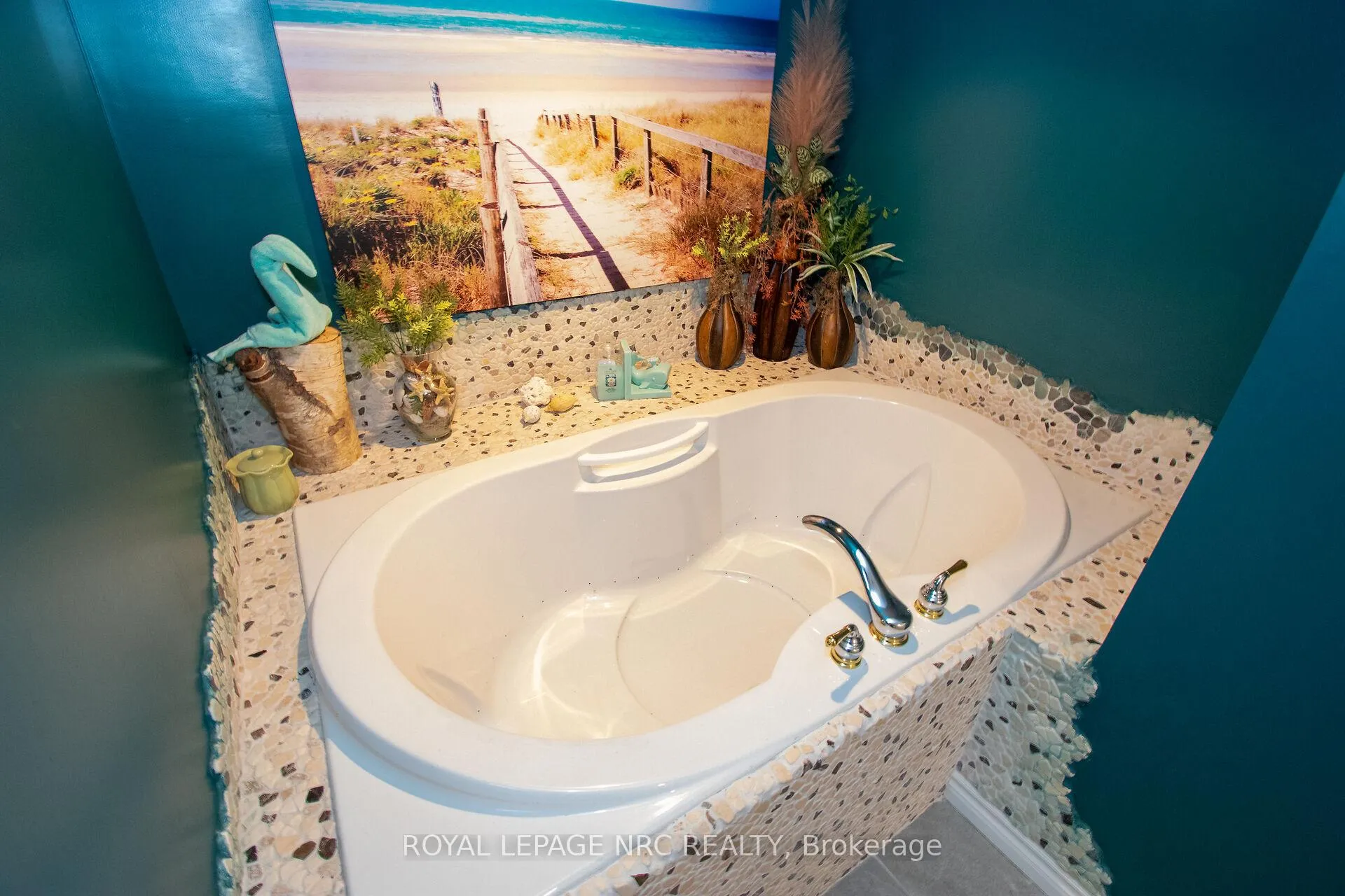Photo 29 of 7296 Alex Avenue, Niagara Falls, Oldfield — HOMEH
