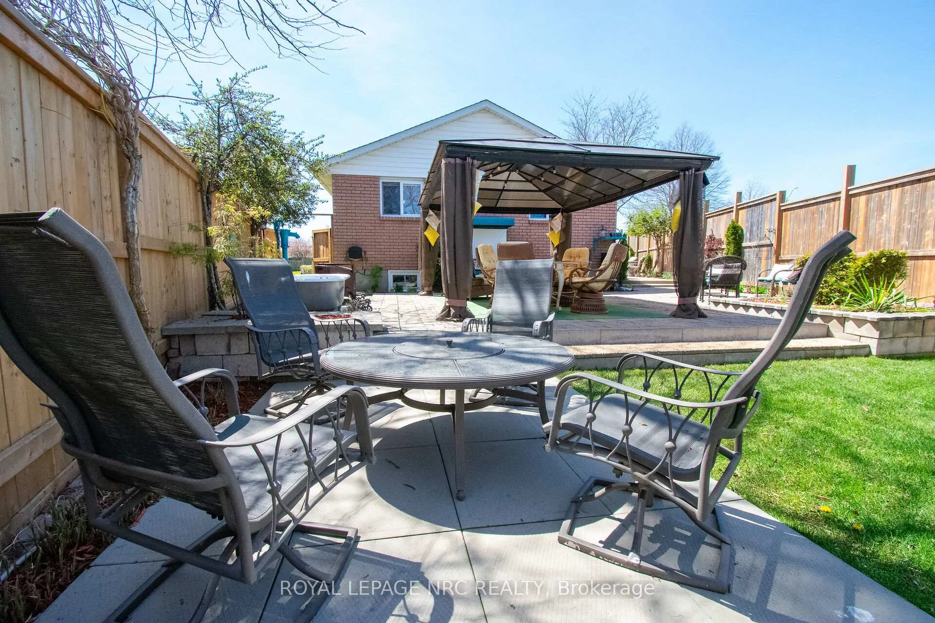 Photo 41 of 7296 Alex Avenue, Niagara Falls, Oldfield — HOMEH