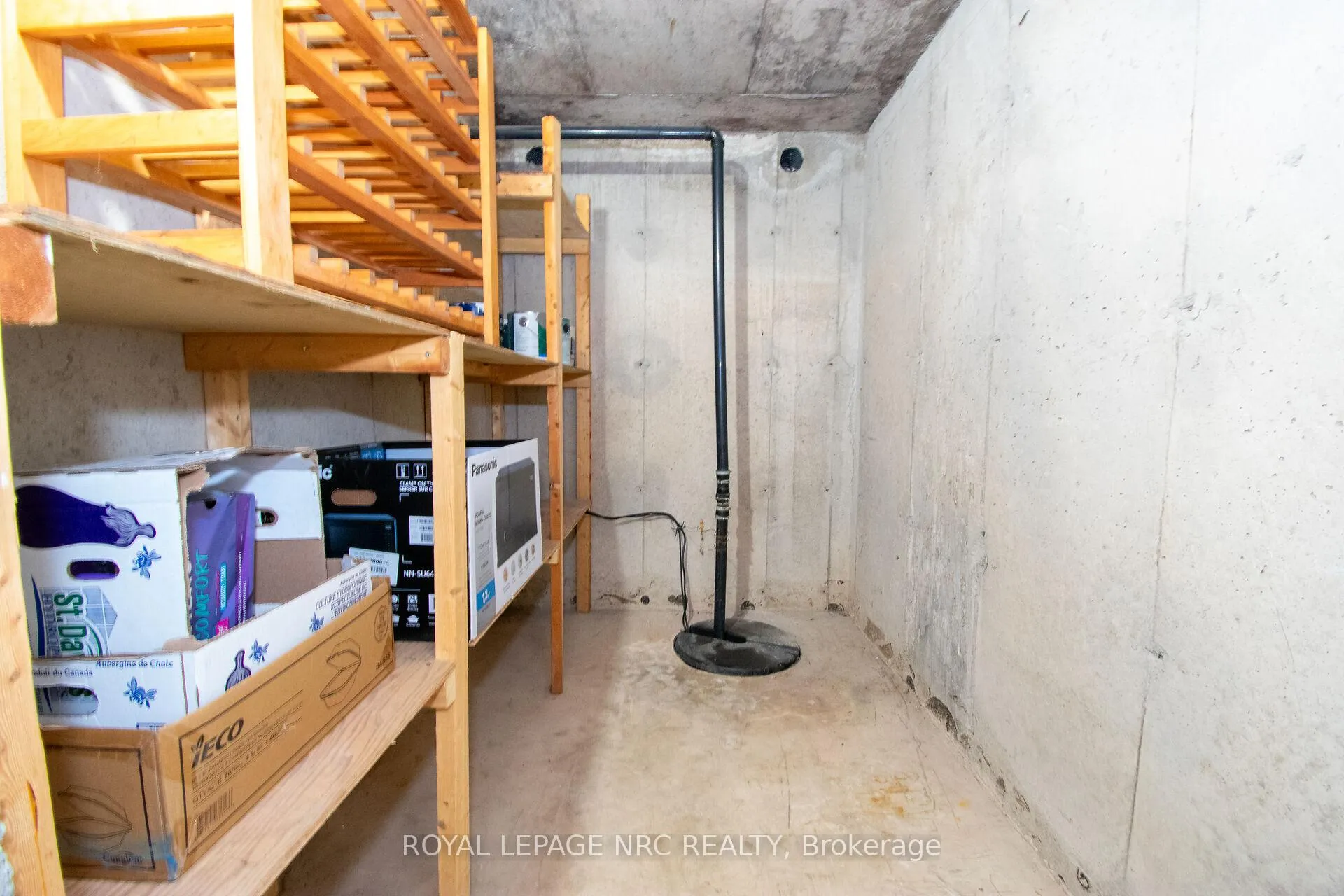 Photo 42 of 7296 Alex Avenue, Niagara Falls, Oldfield — HOMEH