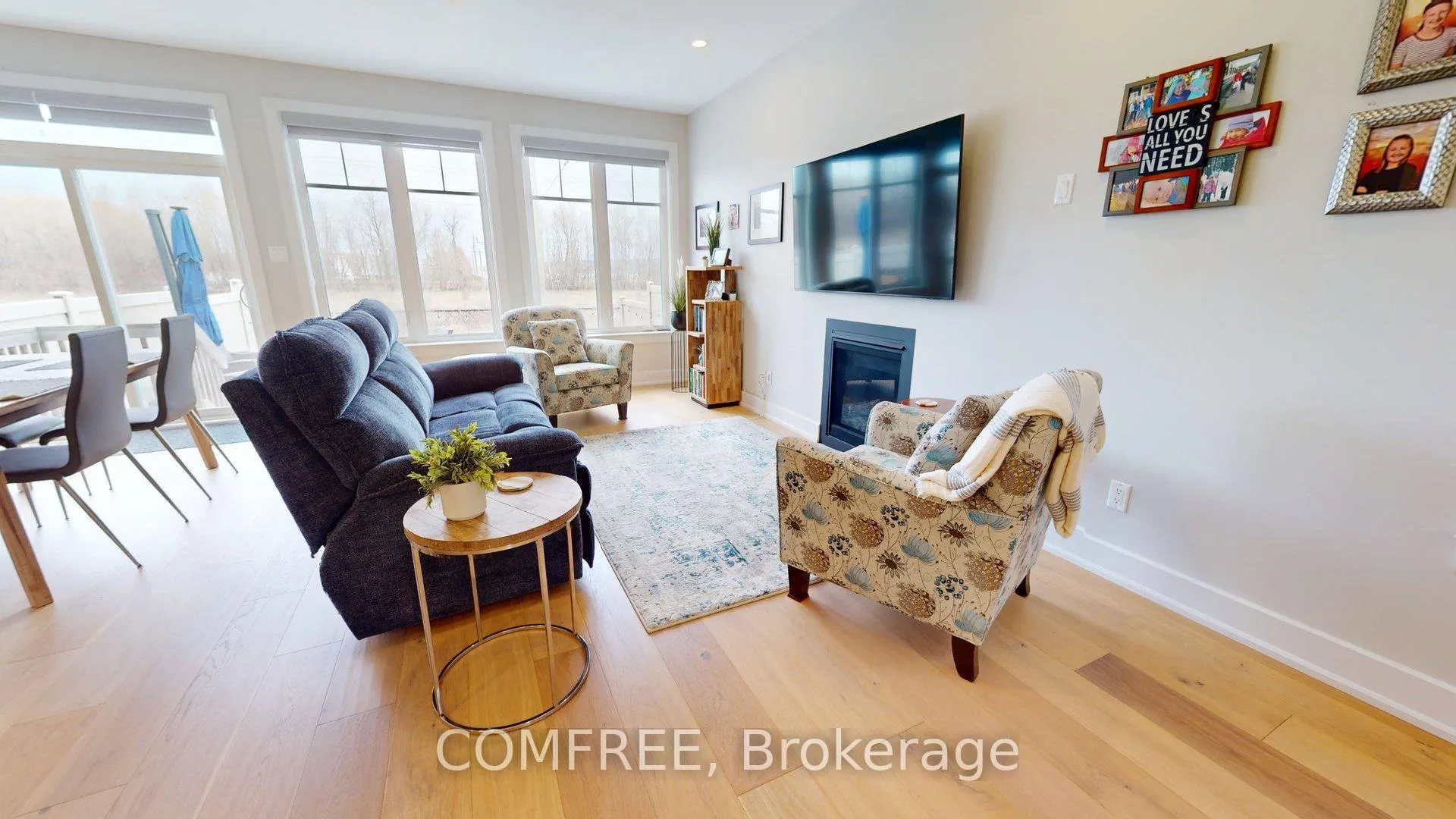 Photo 6 of 663 Putney Crescent, Ottawa, Stittsville (Central) — HOMEH