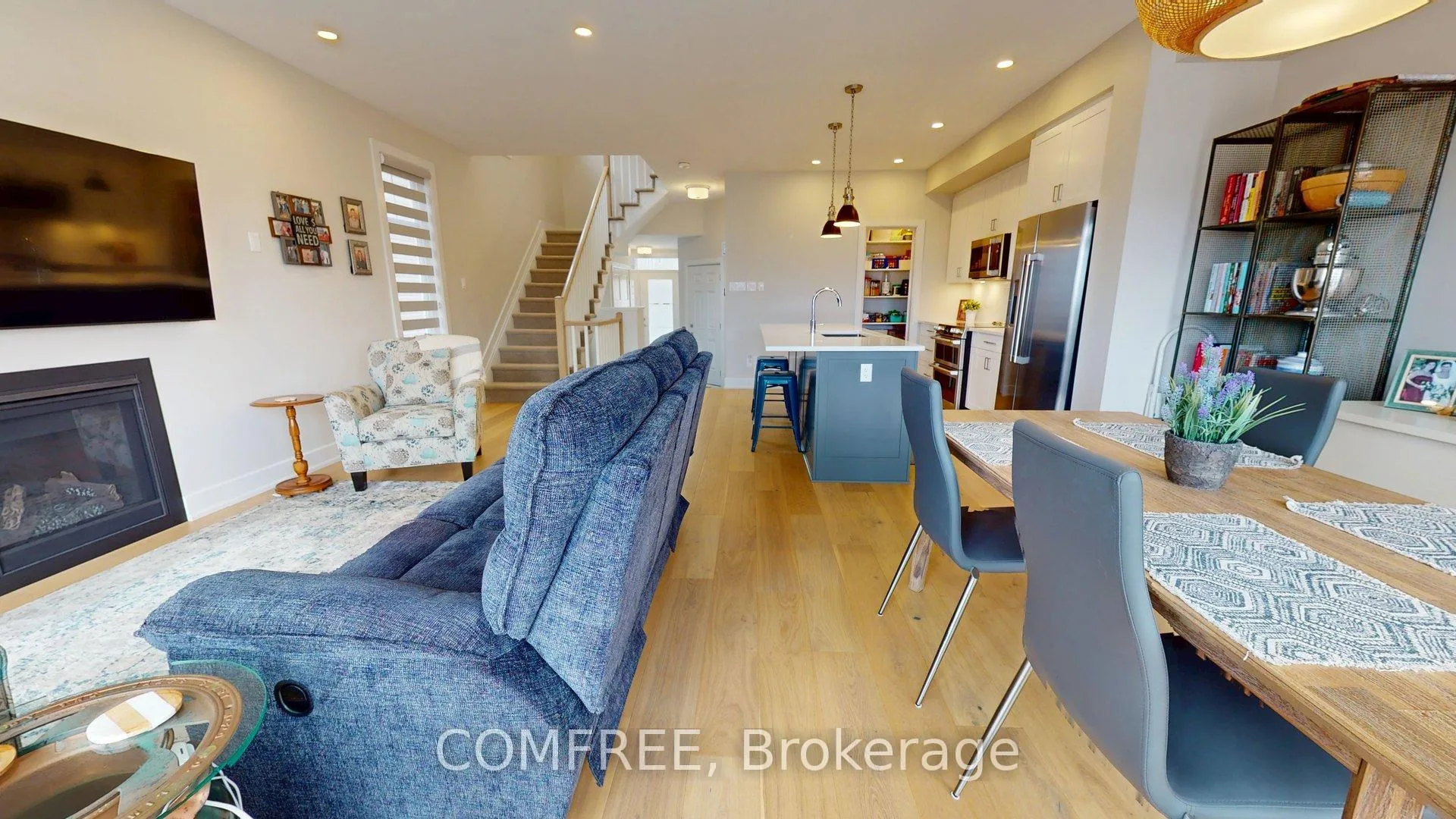 Photo 8 of 663 Putney Crescent, Ottawa, Stittsville (Central) — HOMEH