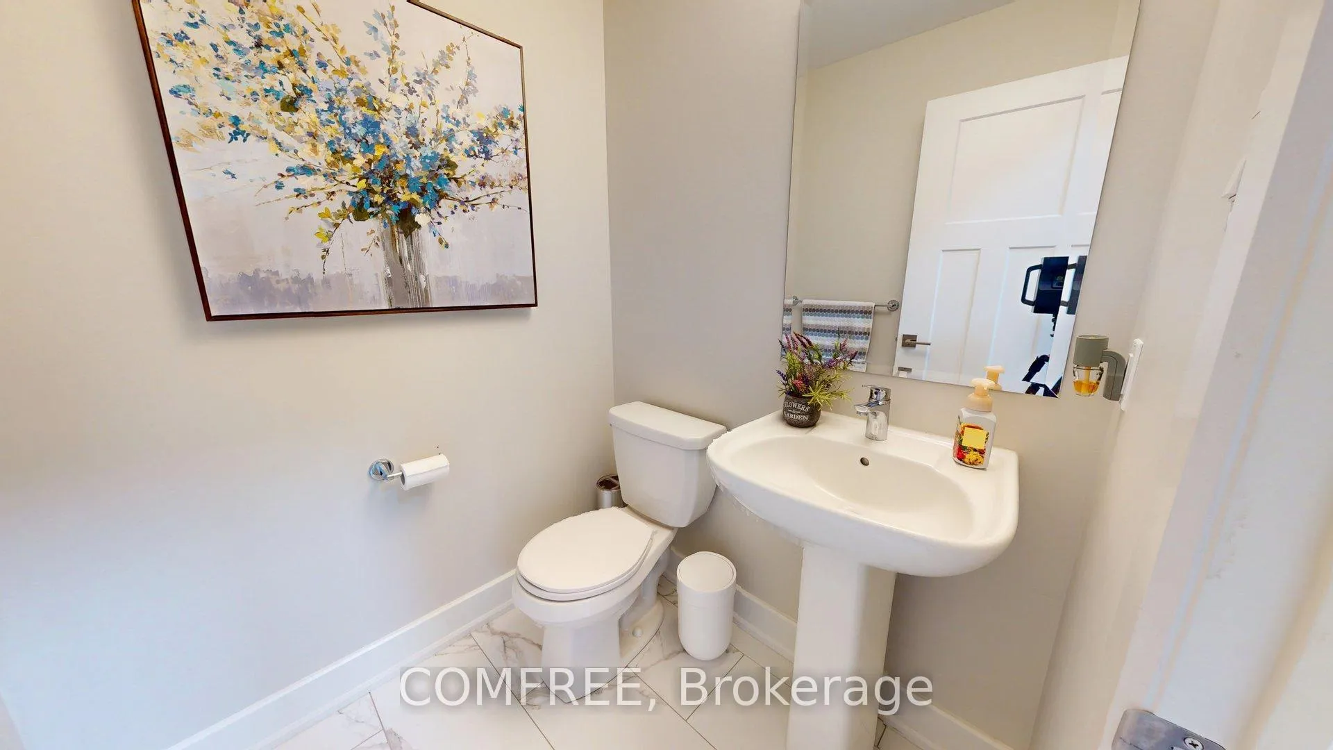 Photo 11 of 663 Putney Crescent, Ottawa, Stittsville (Central) — HOMEH