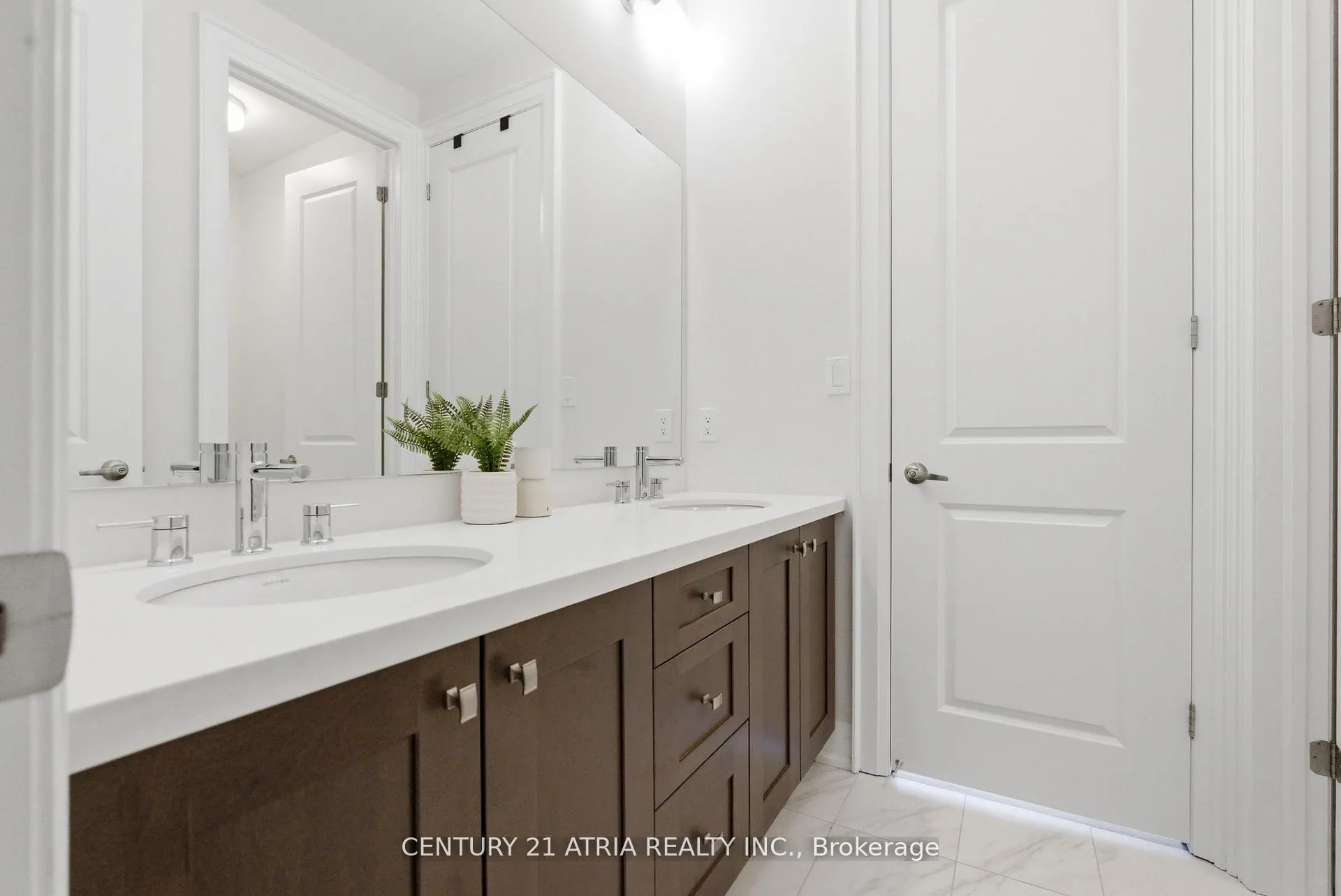 Photo 27 of 5160 16th Avenue, Markham, Berczy — HOMEH