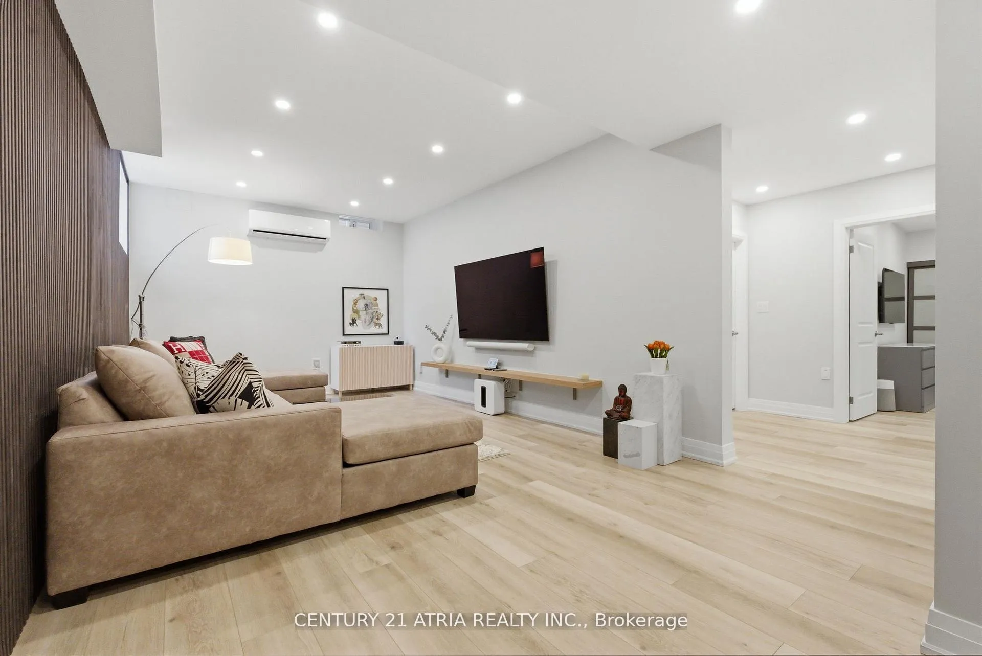 Photo 32 of 5160 16th Avenue, Markham, Berczy — HOMEH