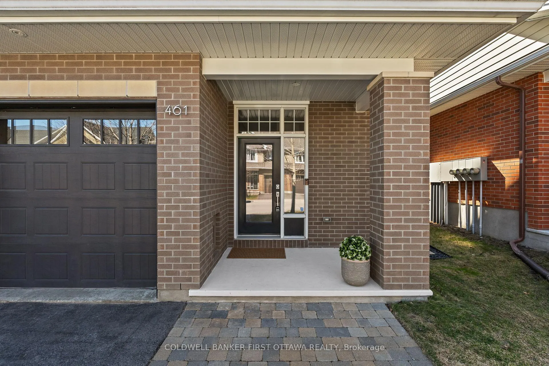 Photo 2 of 461 Kilspindie Ridge, Ottawa, Barrhaven - Stonebridge — HOMEH