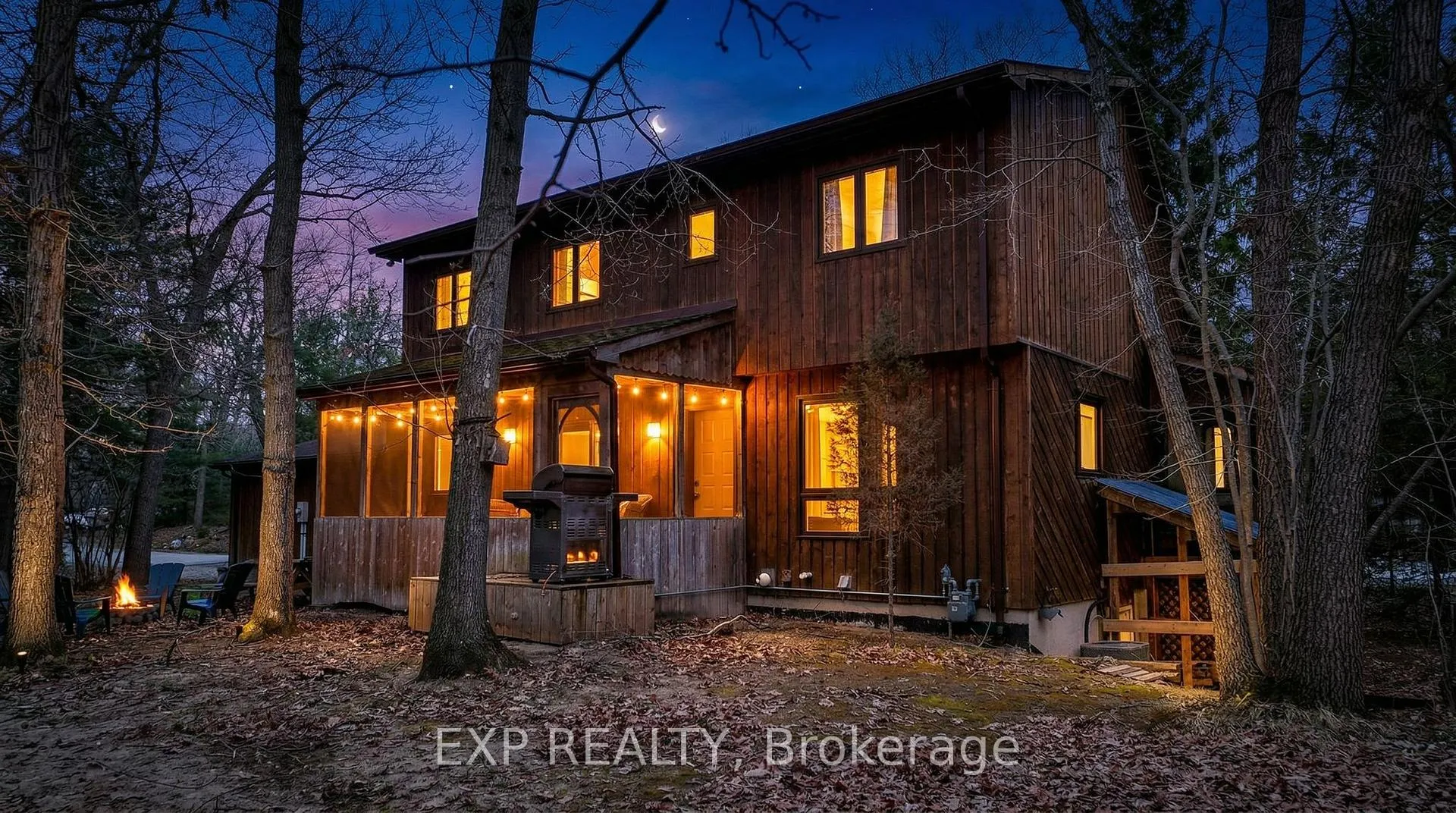 Front of 10207 Pinetree Drive