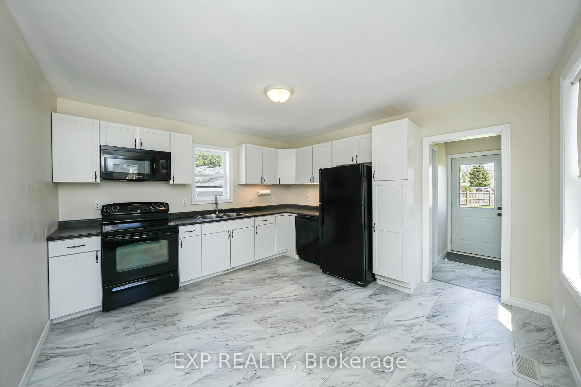 Photo 17 of 220 William Street, South Huron, Exeter — HOMEH