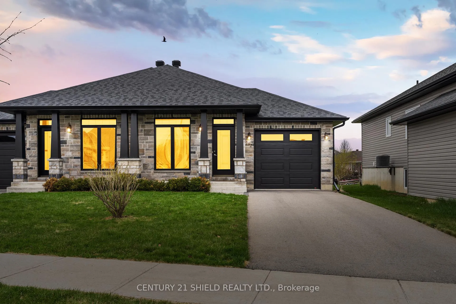 Photo 6 of 292 East Ridge Drive, Cornwall — HOMEH