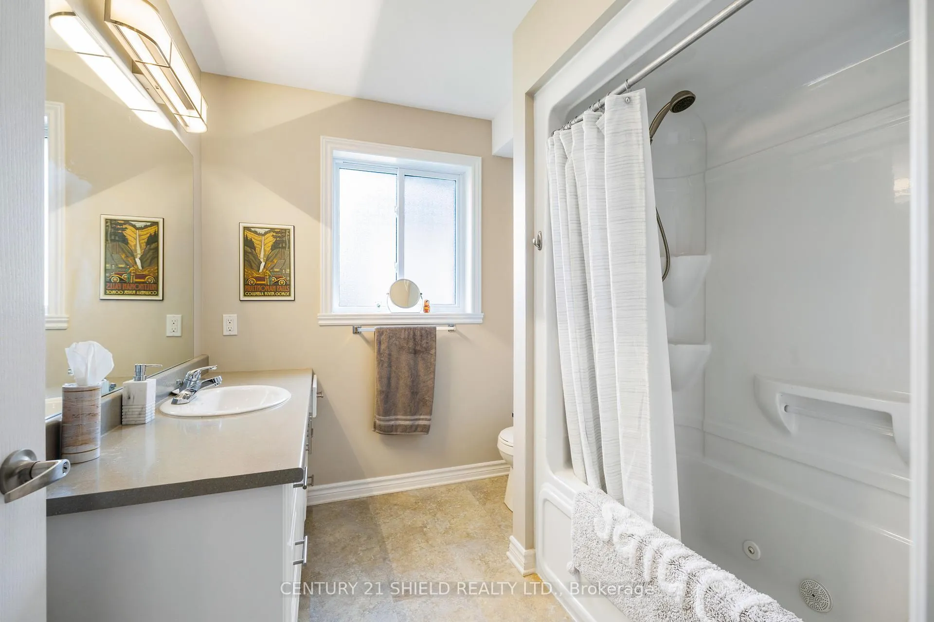 Photo 30 of 292 East Ridge Drive, Cornwall — HOMEH