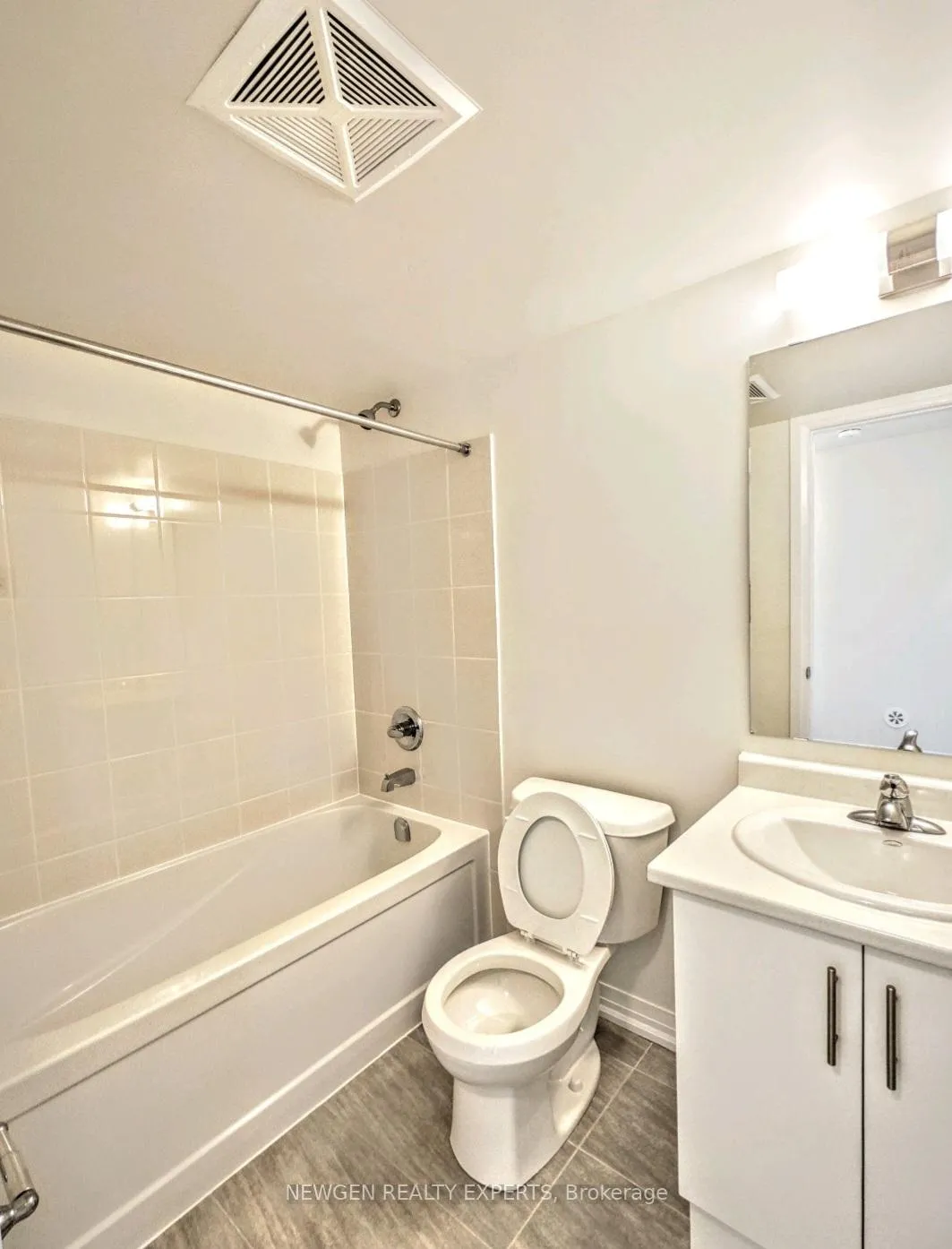 Photo 7 of Unit 717, 2635 William Jackson Drive, Pickering, Duffin Heights — HOMEH