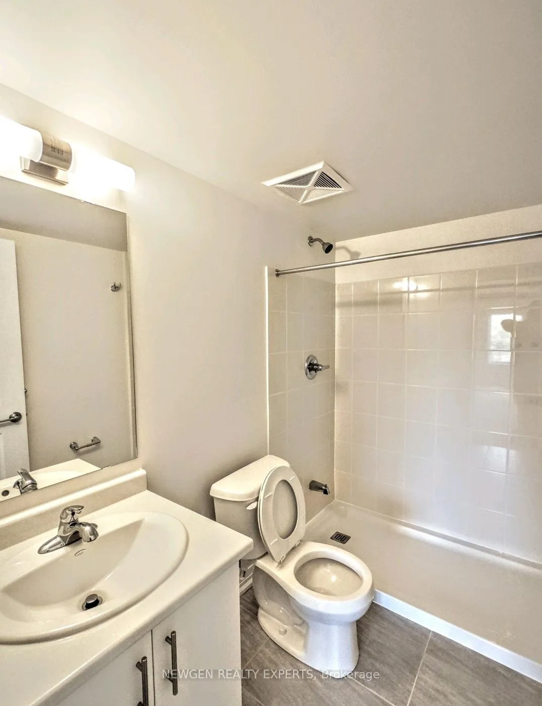 Photo 8 of Unit 717, 2635 William Jackson Drive, Pickering, Duffin Heights — HOMEH