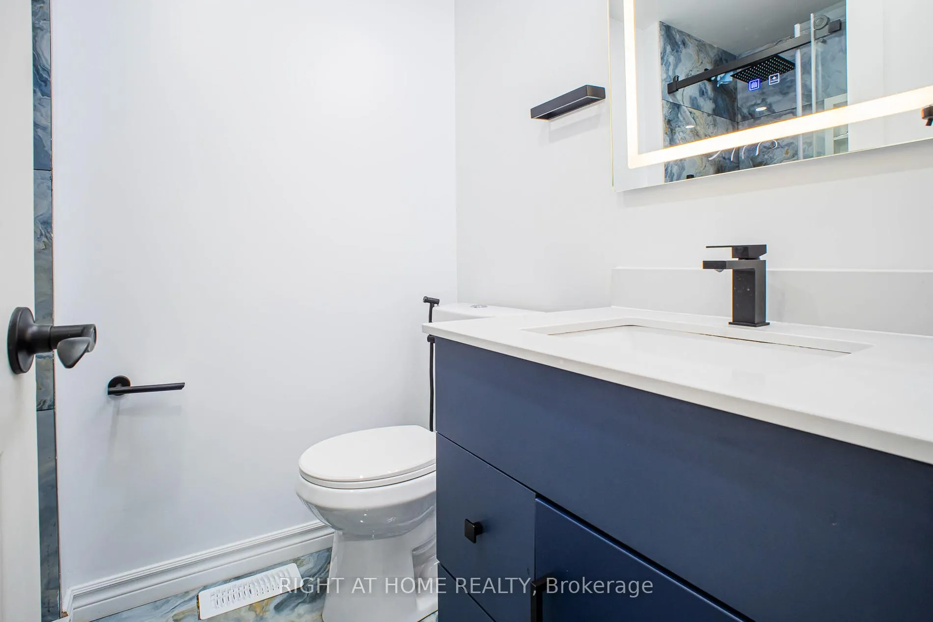 Photo 21 of 77 Elford Crescent, Hamilton, Vincent — HOMEH