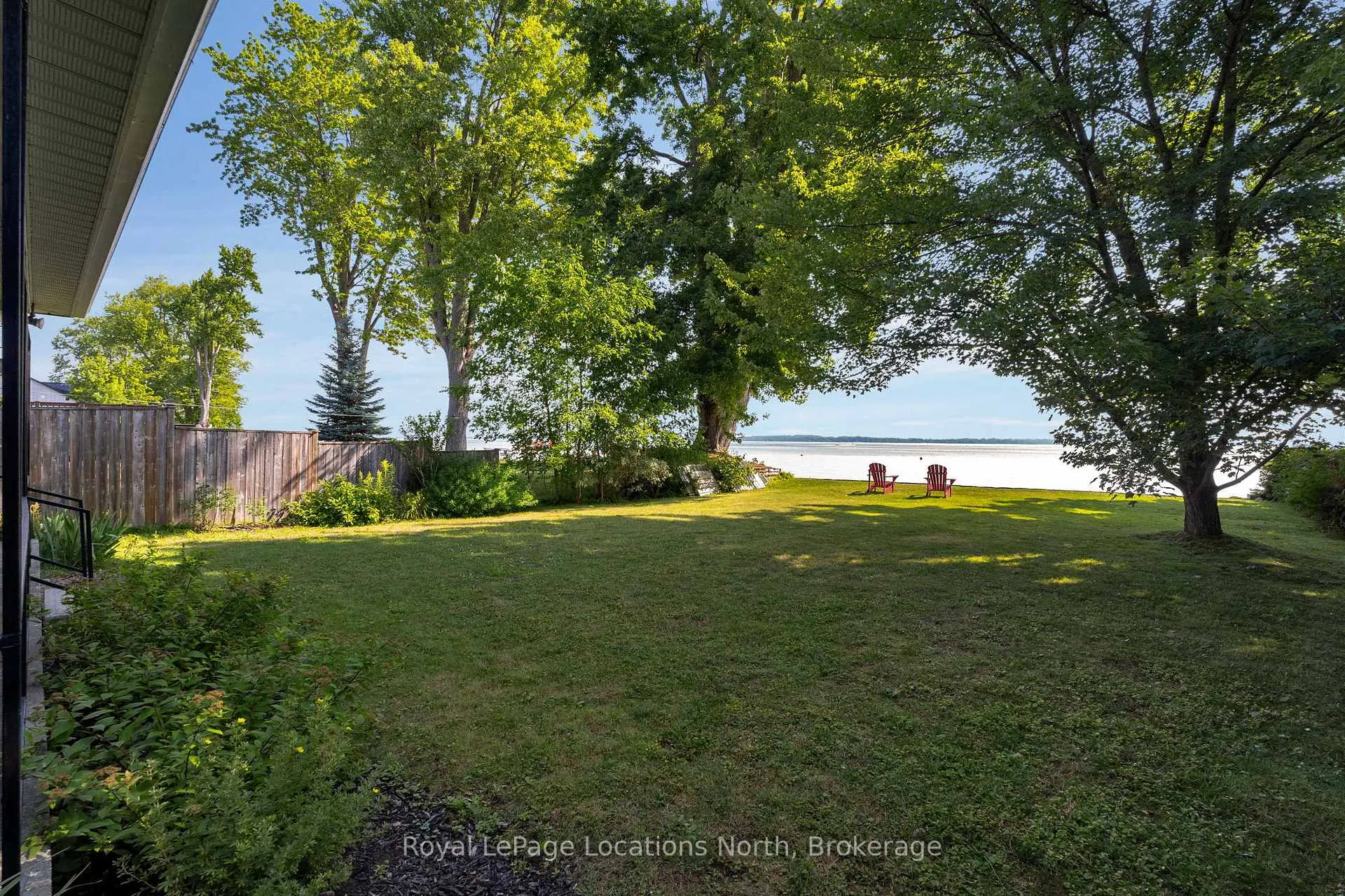Photo 8 of 297 Beach Road, Innisfil, Gilford — HOMEH