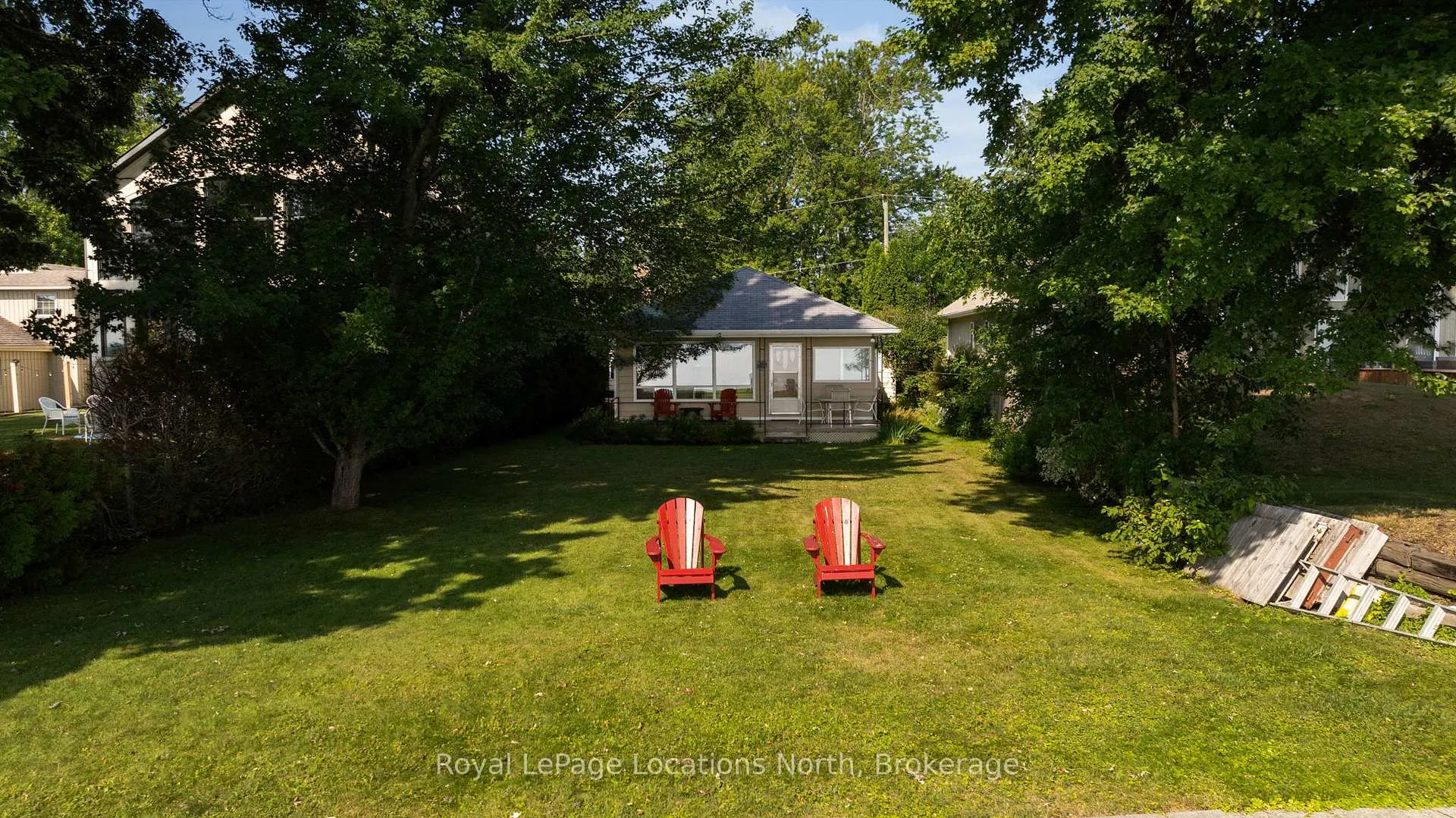 Photo 11 of 297 Beach Road, Innisfil, Gilford — HOMEH