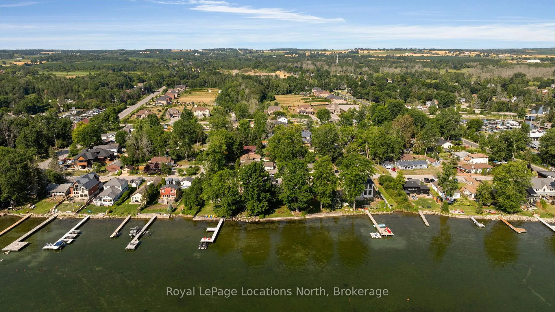 Photo 13 of 297 Beach Road, Innisfil, Gilford — HOMEH