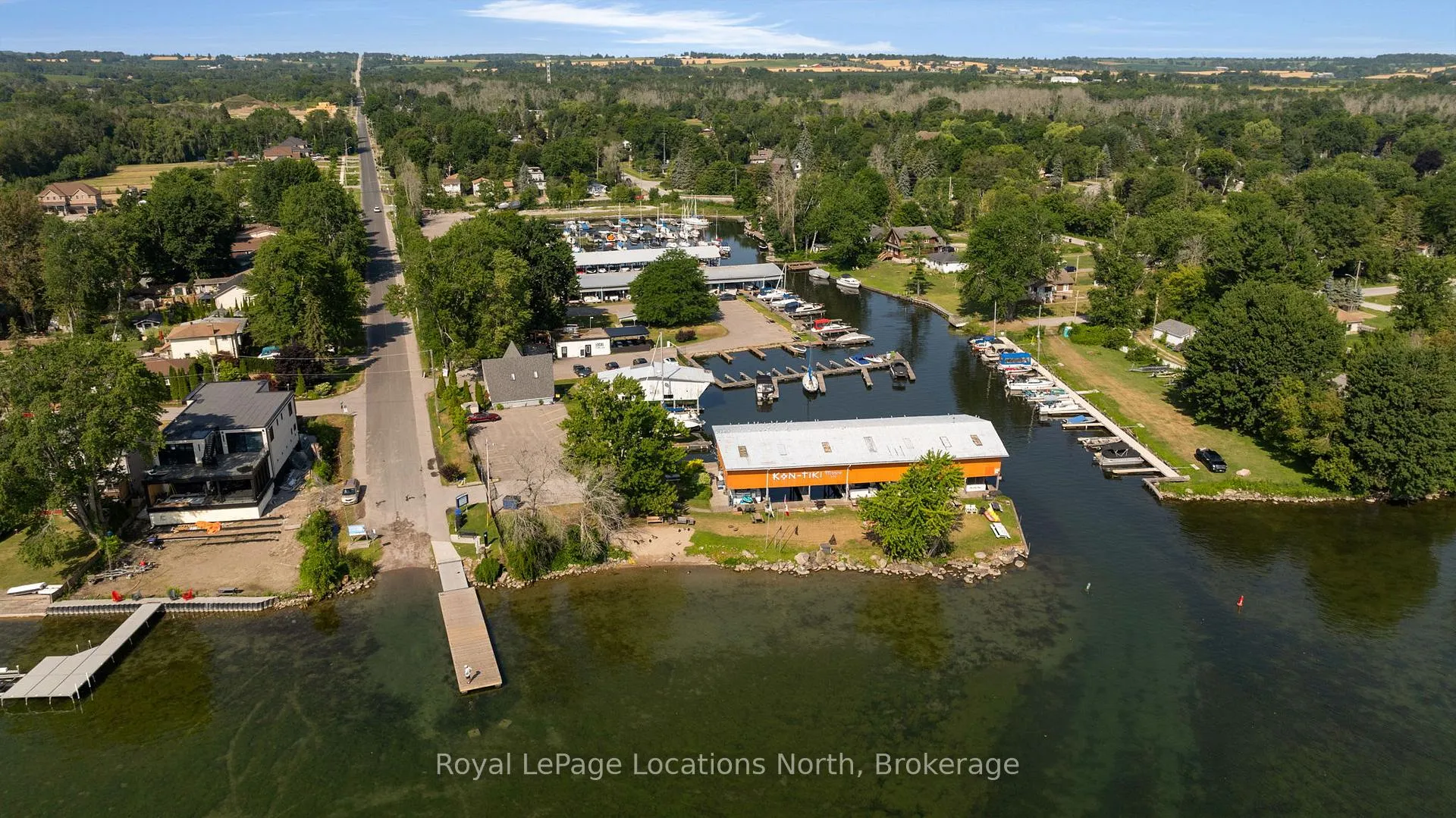 Photo 16 of 297 Beach Road, Innisfil, Gilford — HOMEH