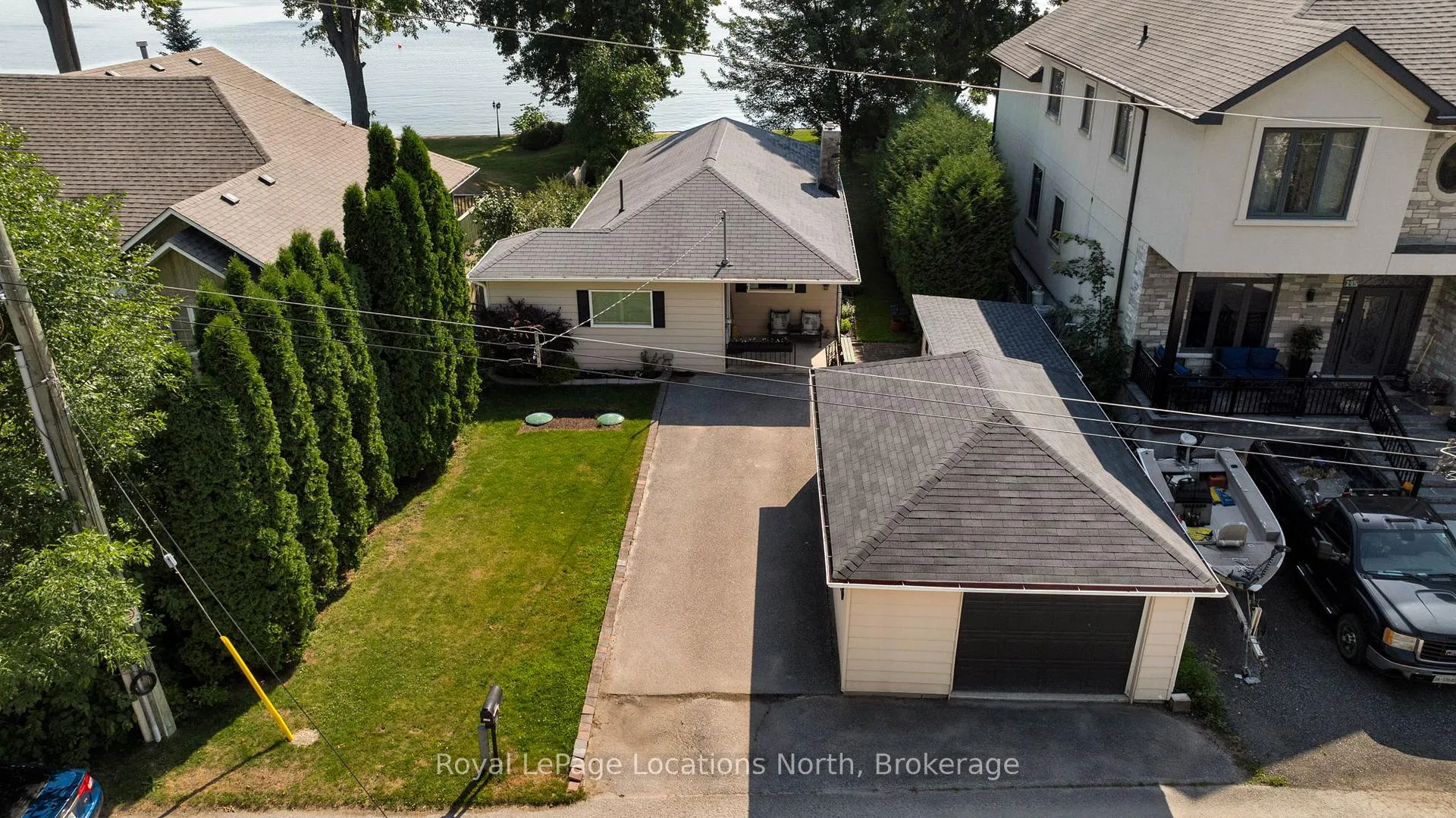 Photo 19 of 297 Beach Road, Innisfil, Gilford — HOMEH