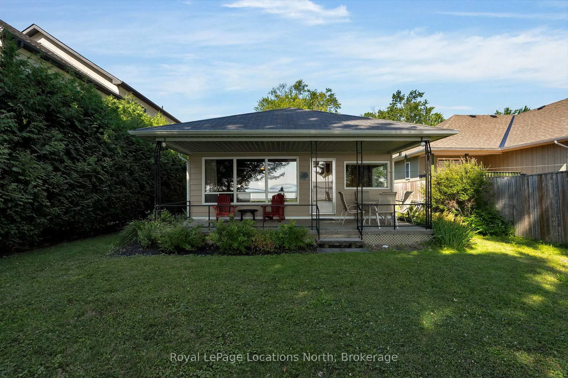 Photo 25 of 297 Beach Road, Innisfil, Gilford — HOMEH