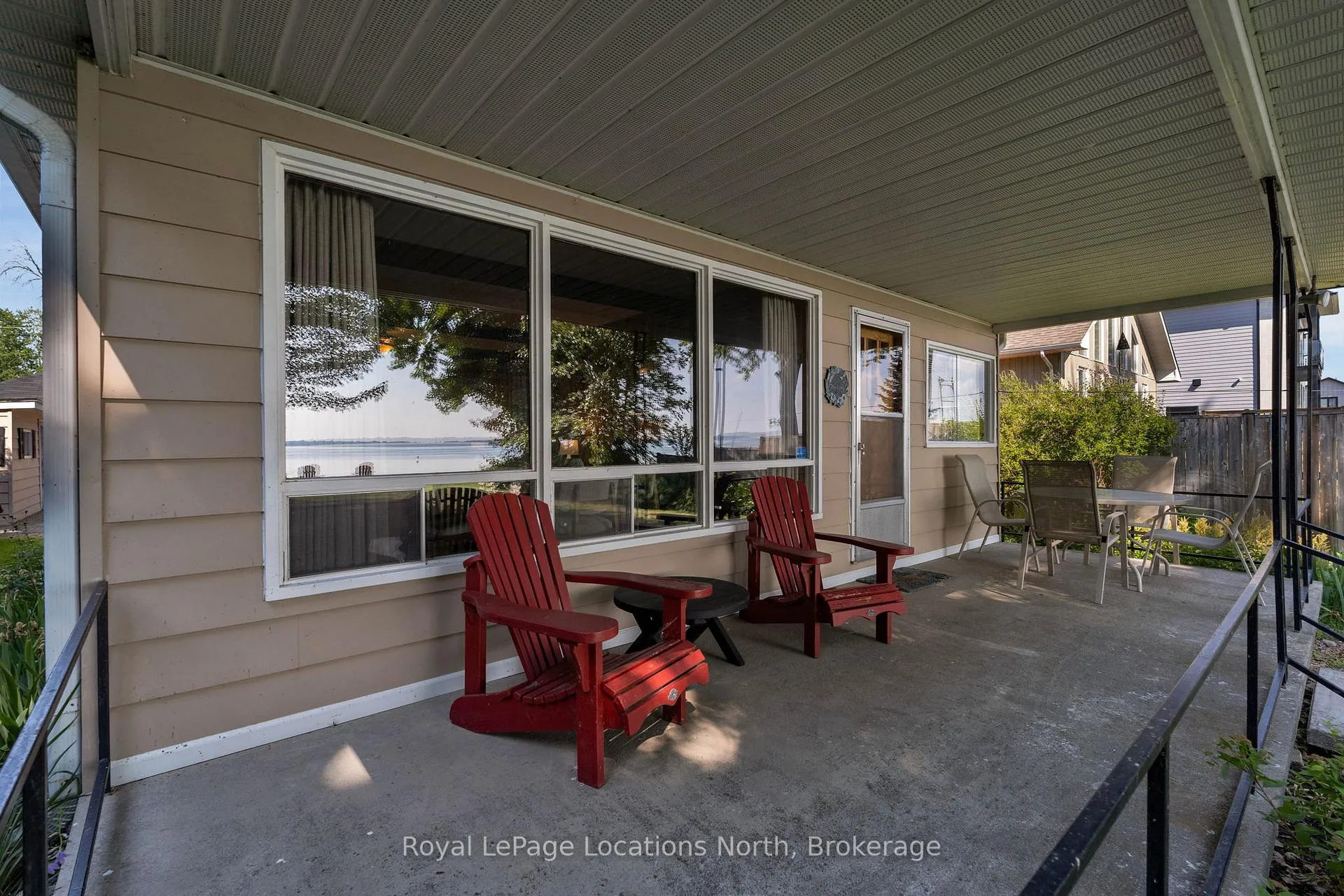 Photo 26 of 297 Beach Road, Innisfil, Gilford — HOMEH