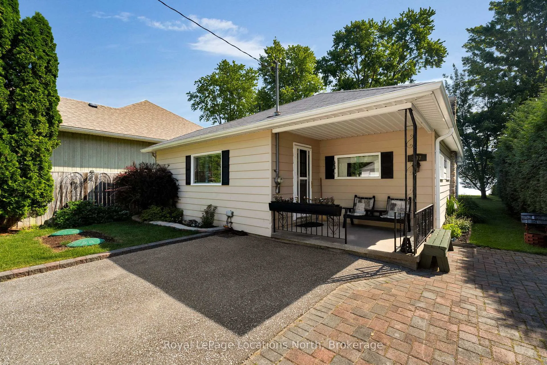 Photo 28 of 297 Beach Road, Innisfil, Gilford — HOMEH