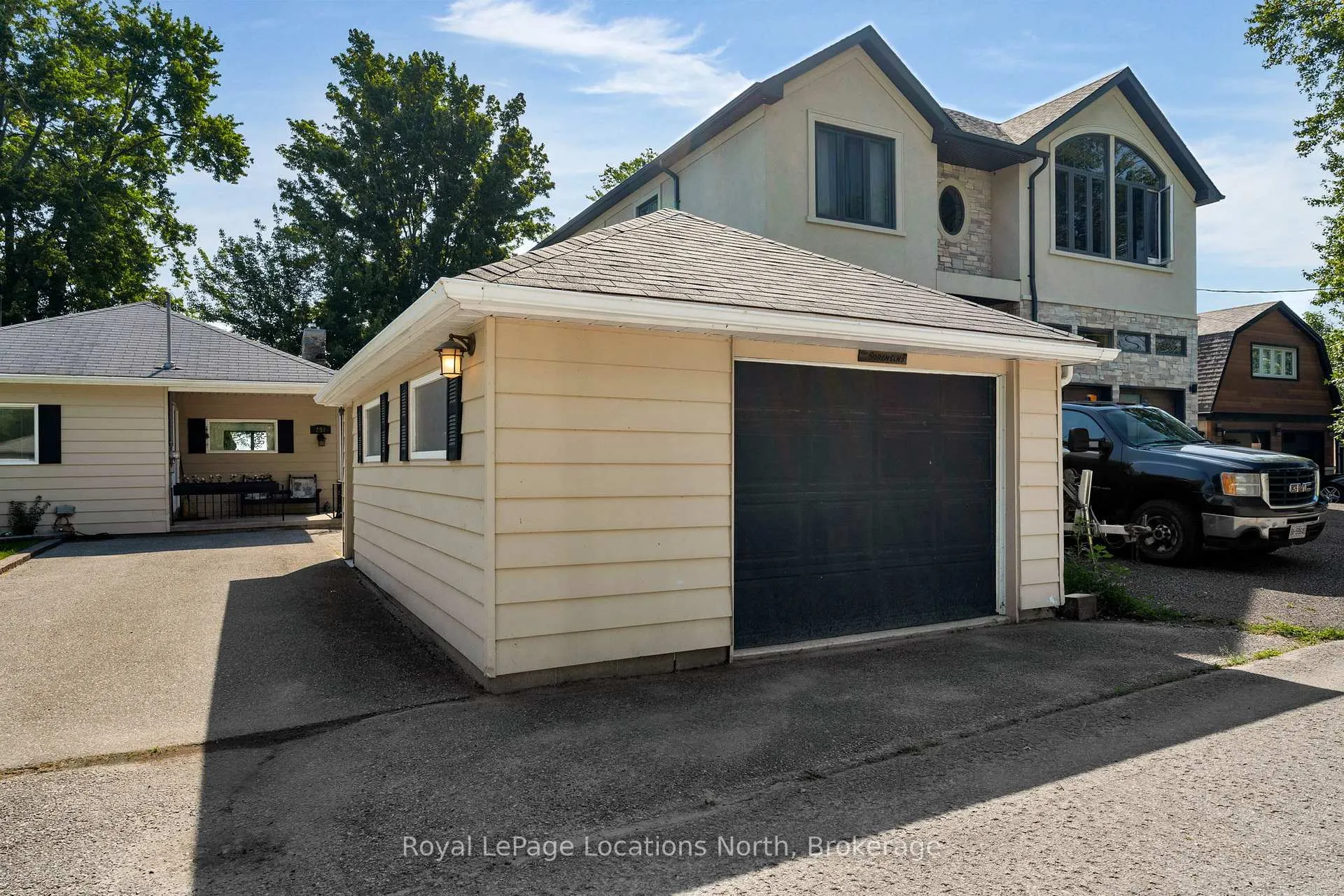 Photo 31 of 297 Beach Road, Innisfil, Gilford — HOMEH