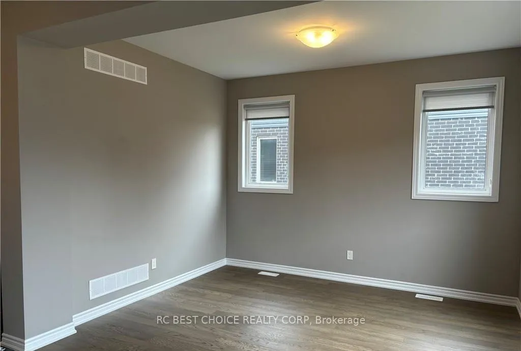 Photo 19 of 8088 Citation Road, Niagara Falls, Ascot — HOMEH