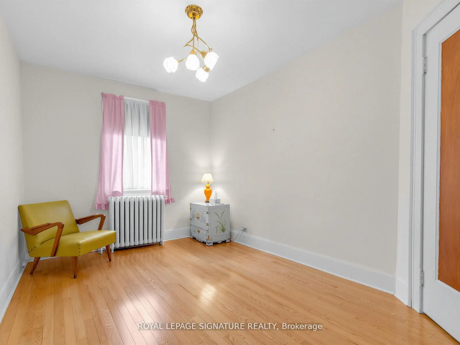 Photo 24 of 136 Cranbrooke Avenue, Toronto, Lawrence Park North — HOMEH