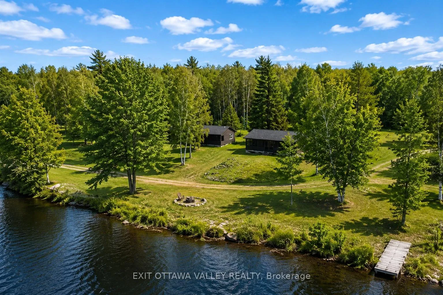 Photo 48 of 104 K/O Lodge Trail, Laurentian Hills, Laurentian Hills North — HOMEH