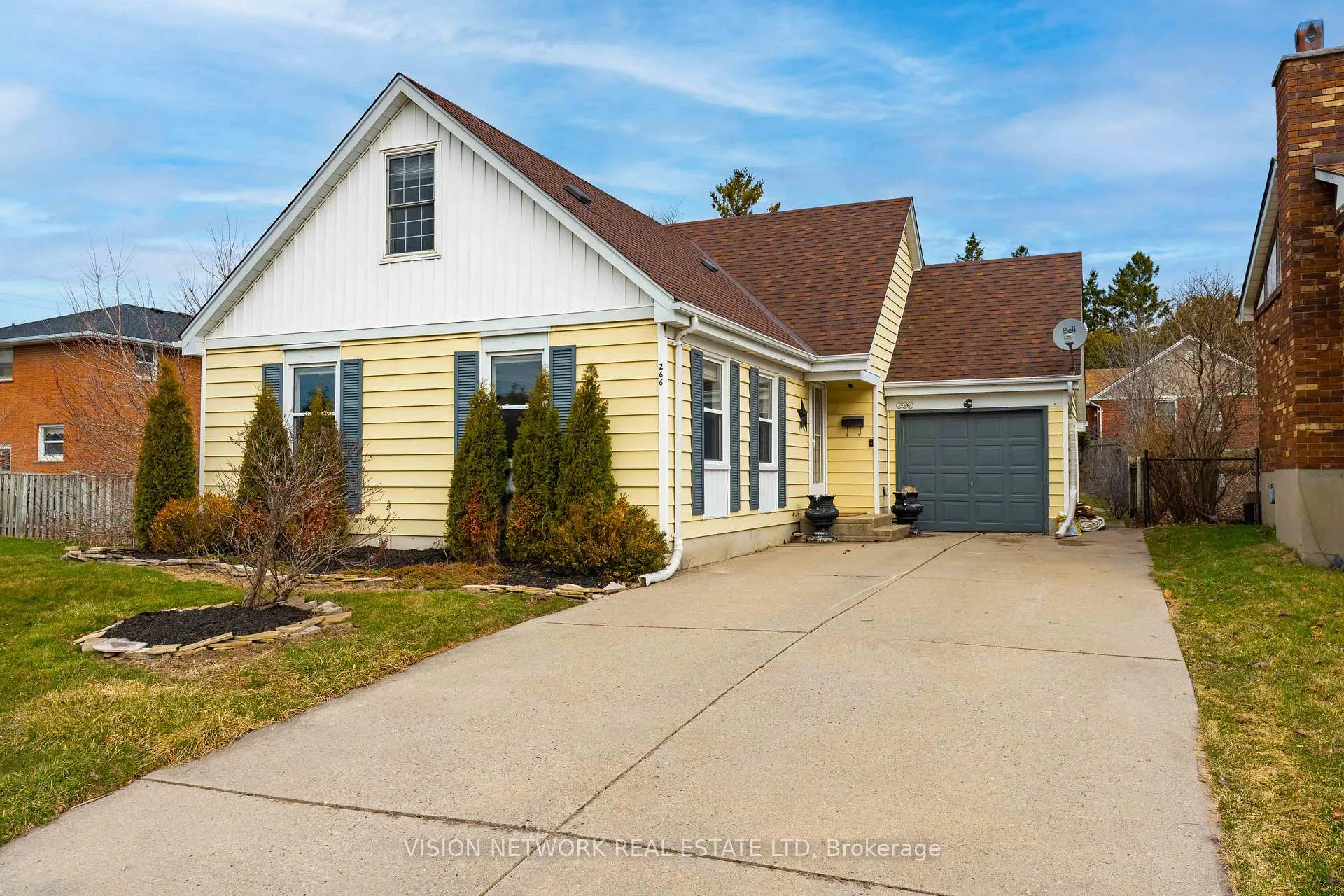 Photo 1 of 266 Chestnut Street, St. Thomas — HOMEH
