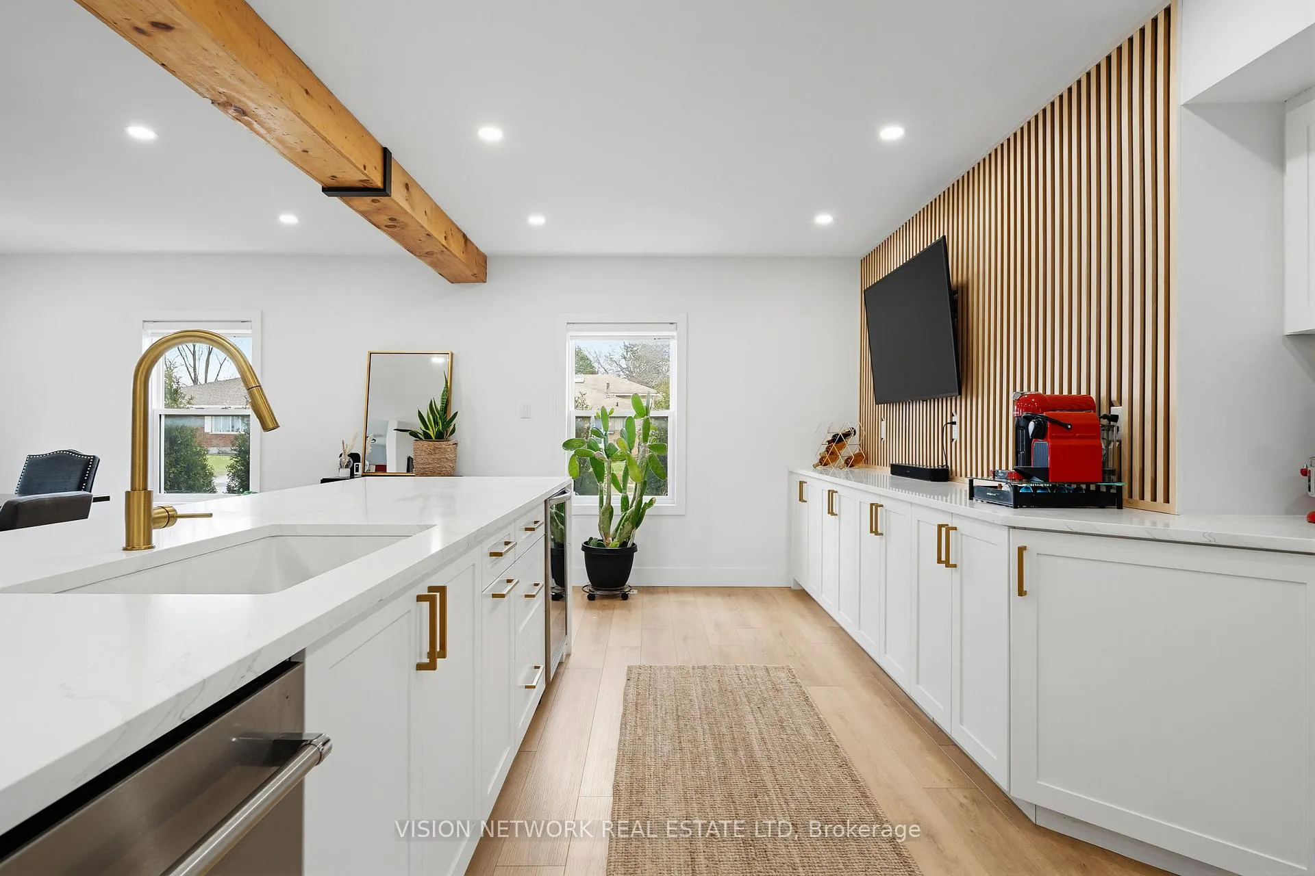 Photo 9 of 266 Chestnut Street, St. Thomas — HOMEH