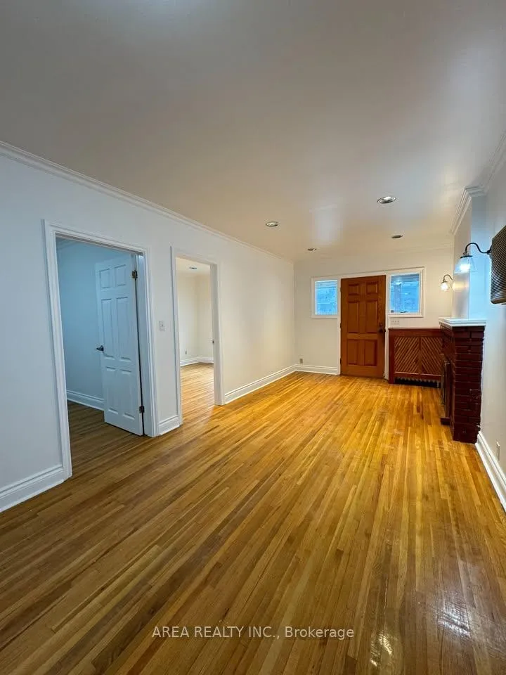 Front of Unit Main, 39 Rosethorn Avenue