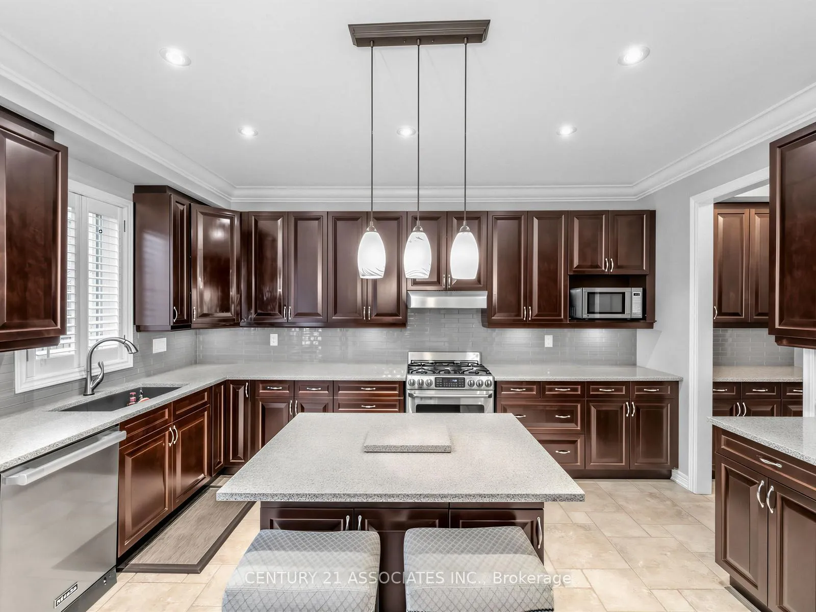 Photo 11 of 4632 Drever Road, Burlington, Alton — HOMEH