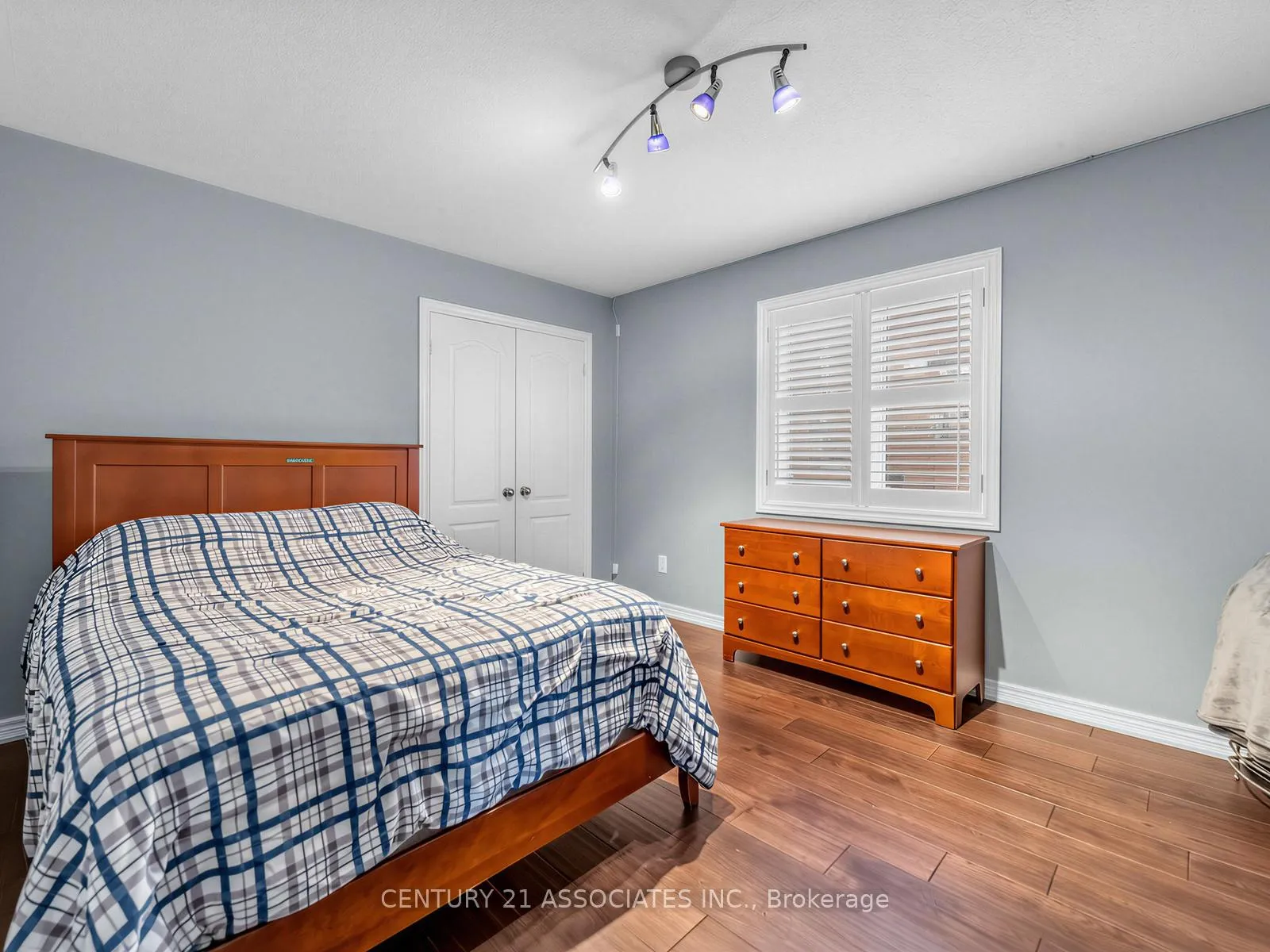 Photo 27 of 4632 Drever Road, Burlington, Alton — HOMEH