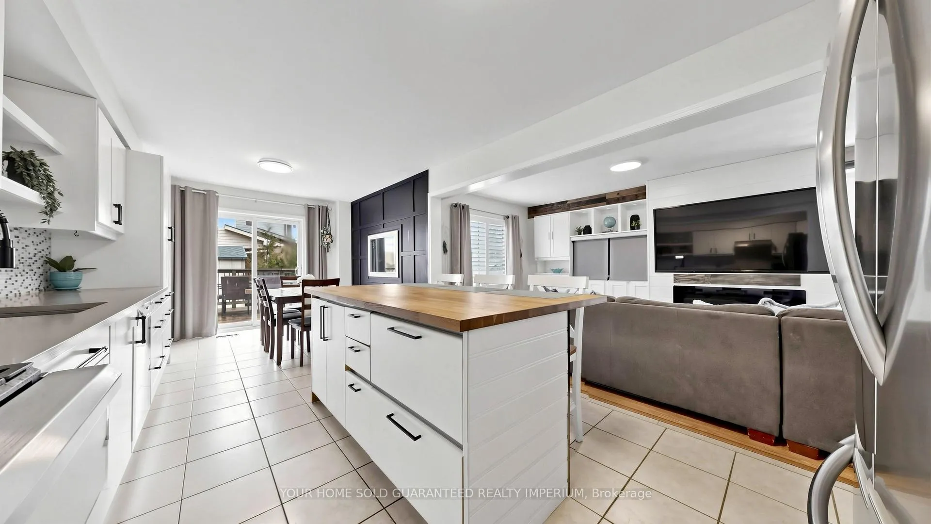 Photo 12 of 100 Madden Place, Clarington, Bowmanville — HOMEH
