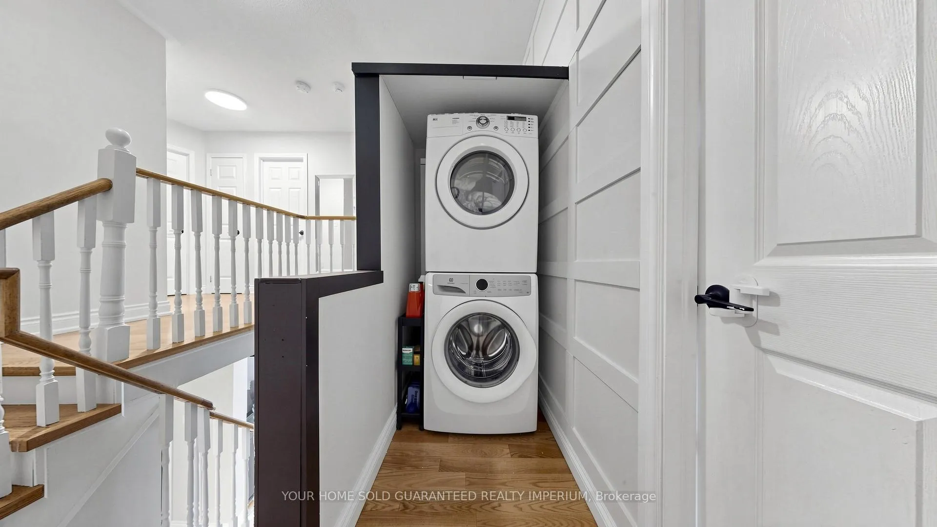 Photo 27 of 100 Madden Place, Clarington, Bowmanville — HOMEH