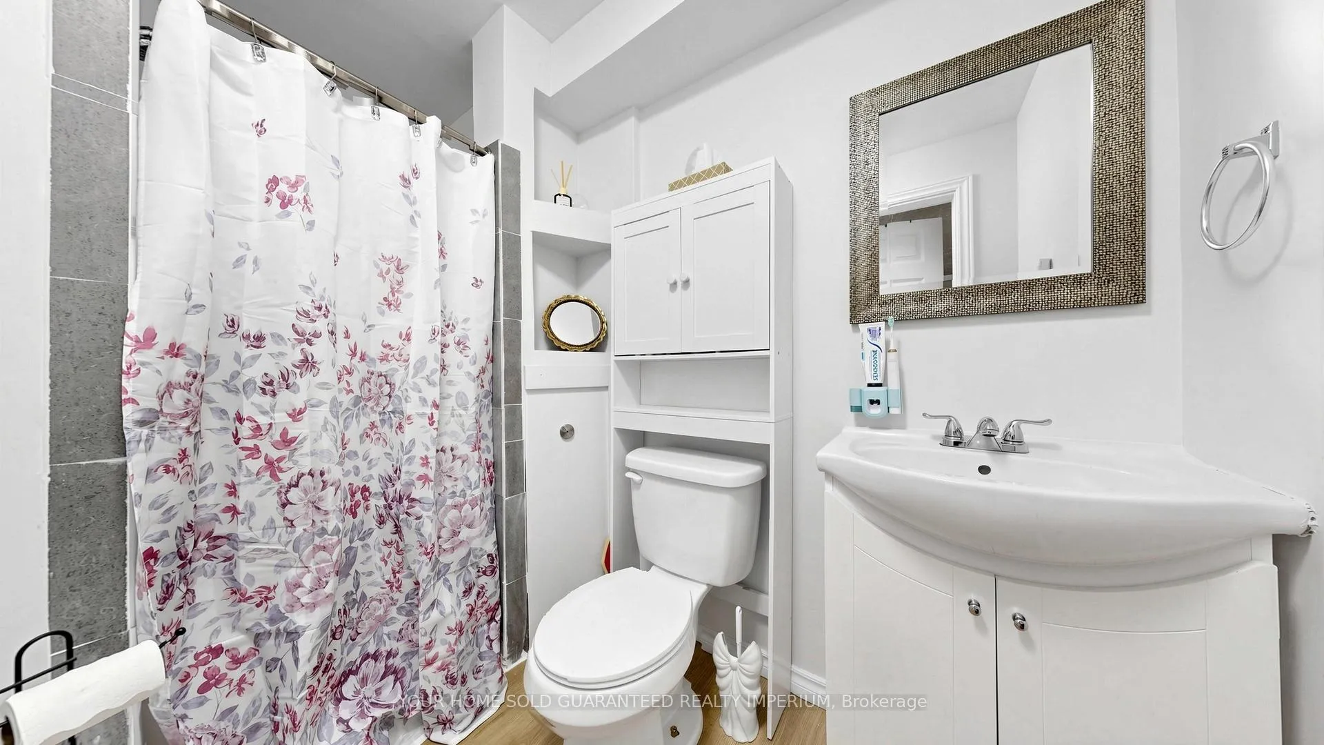 Photo 37 of 100 Madden Place, Clarington, Bowmanville — HOMEH