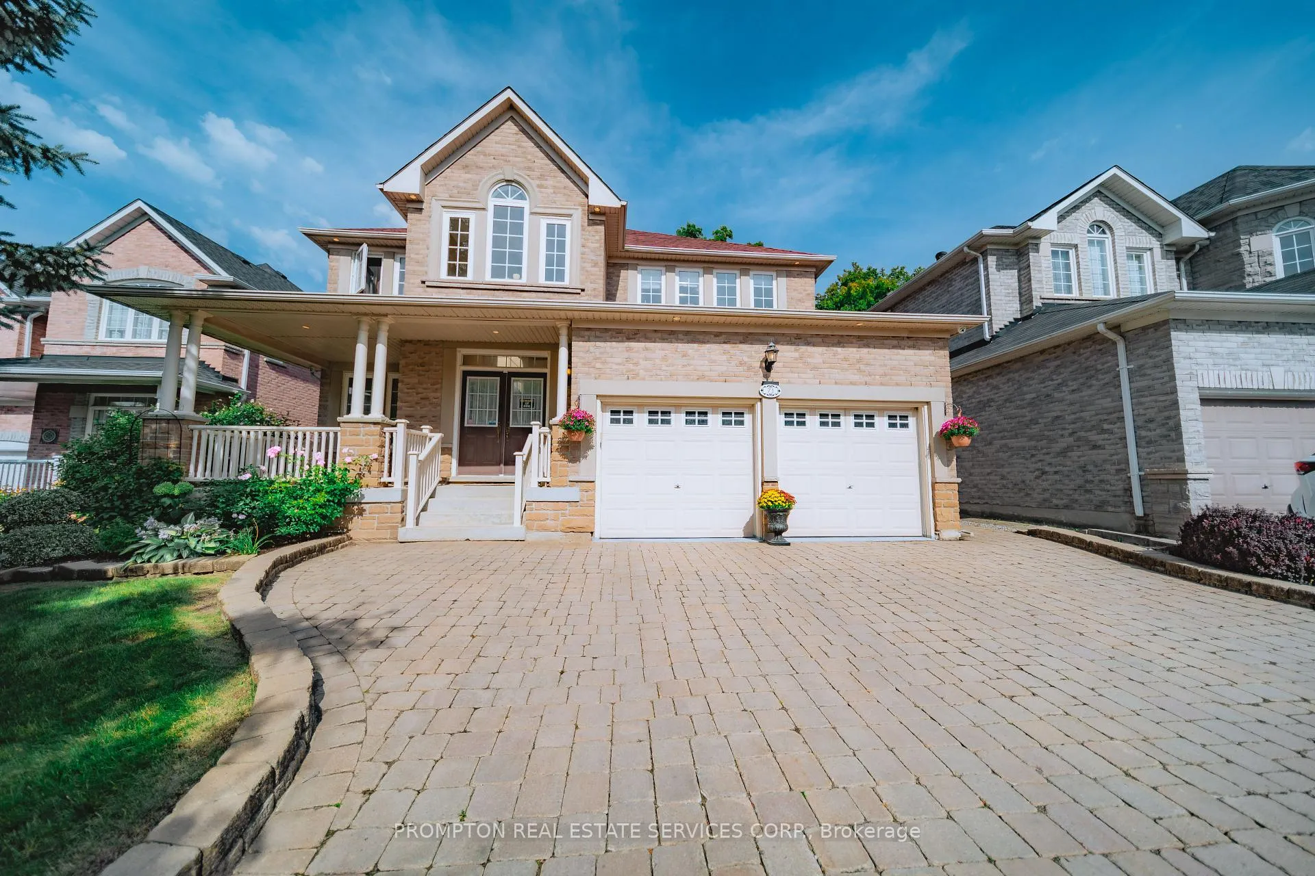Photo 1 of 71 Burndenford Crescent, Markham, Markville — HOMEH