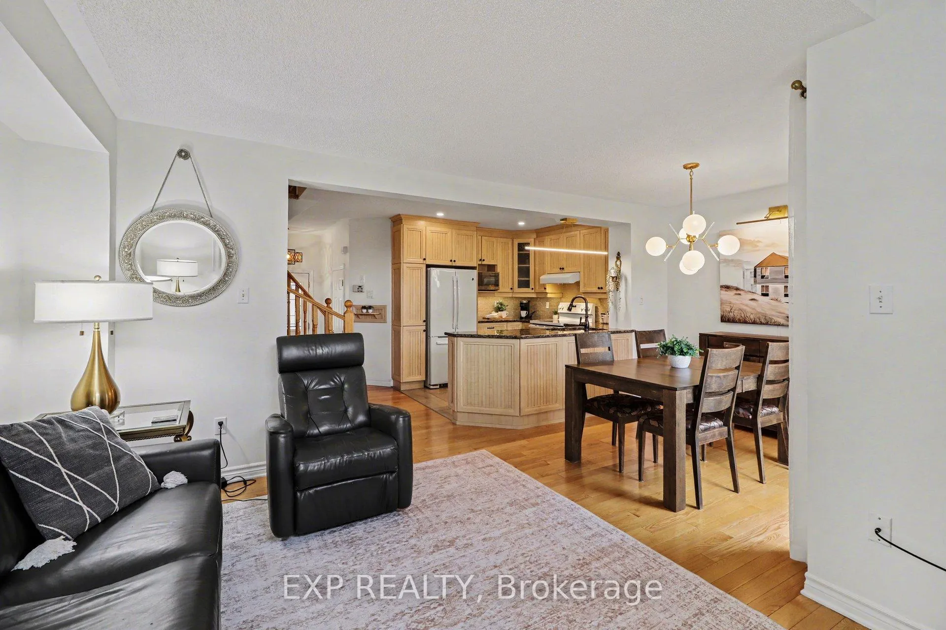 Photo 6 of 4303 Sunwood Crescent, Ottawa, Carson Grove — HOMEH
