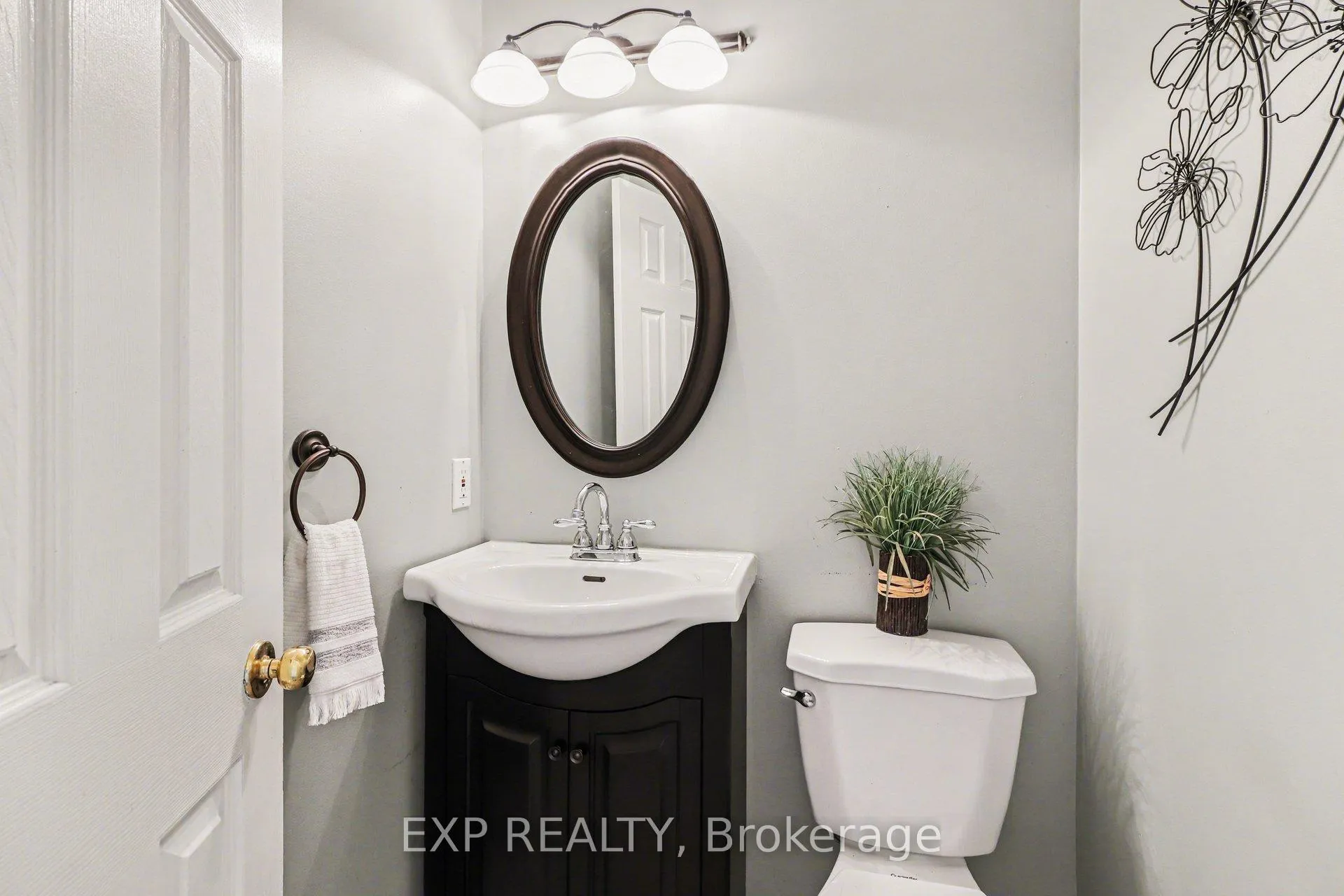 Photo 16 of 4303 Sunwood Crescent, Ottawa, Carson Grove — HOMEH
