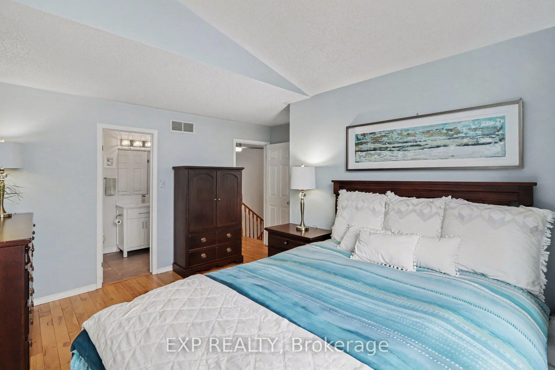 Photo 20 of 4303 Sunwood Crescent, Ottawa, Carson Grove — HOMEH