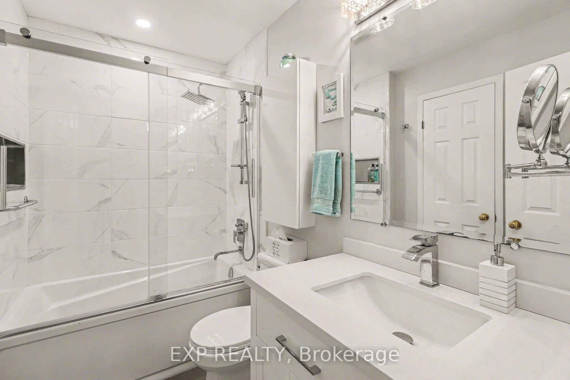 Photo 22 of 4303 Sunwood Crescent, Ottawa, Carson Grove — HOMEH