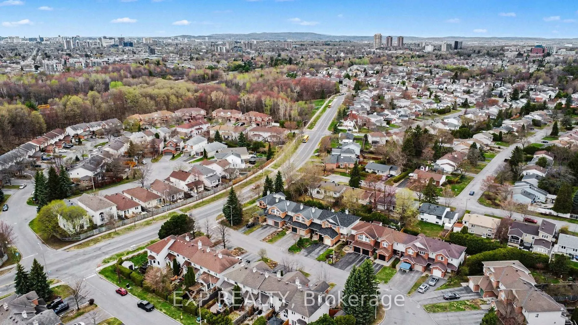 Photo 31 of 4303 Sunwood Crescent, Ottawa, Carson Grove — HOMEH